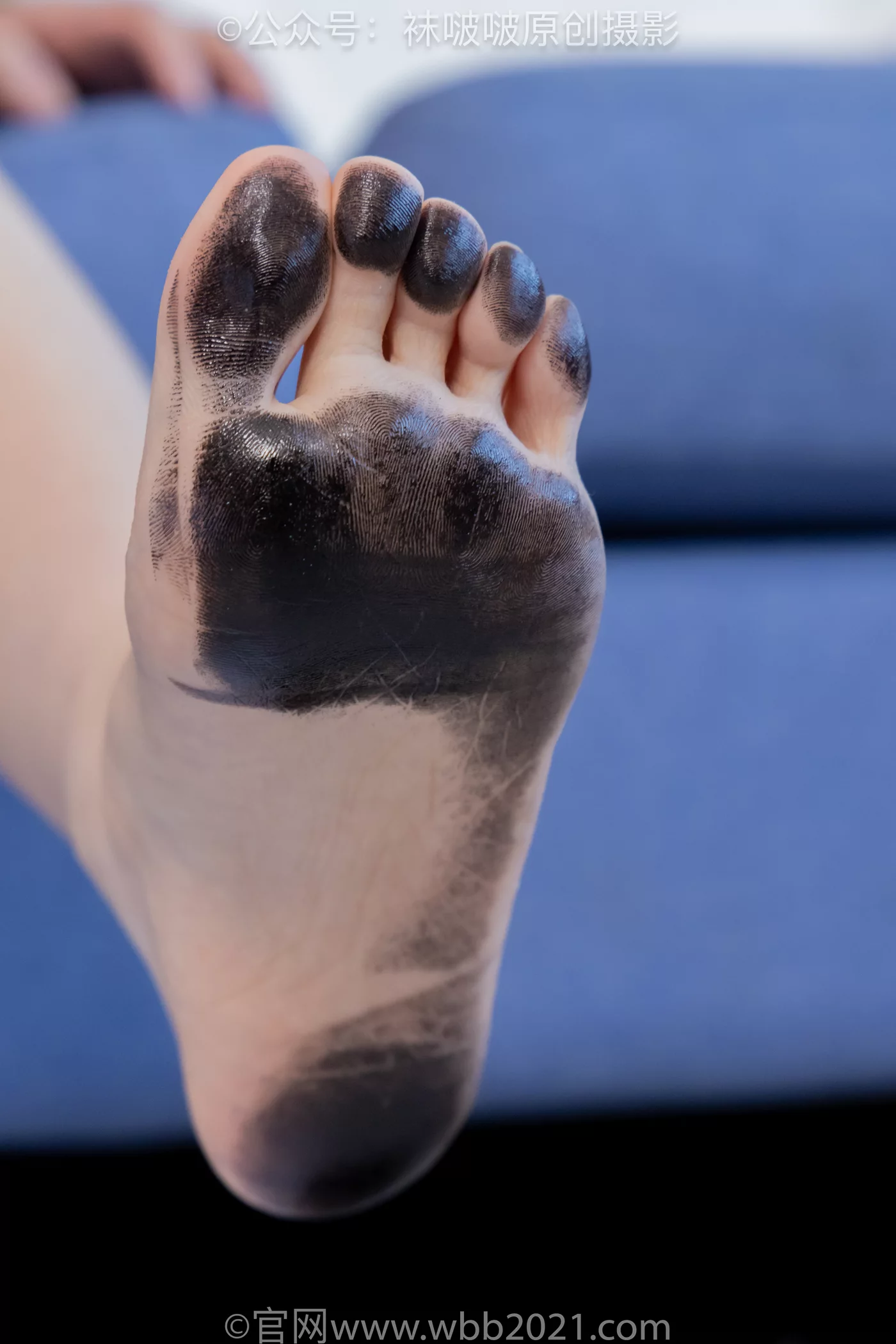 图片[59]-[BoBoSocks袜啵啵]NO.450 甜甜圈 皮鞋、白丝、裸足、裸足印泥踩脚印剧情[88P] – 速更版-美库