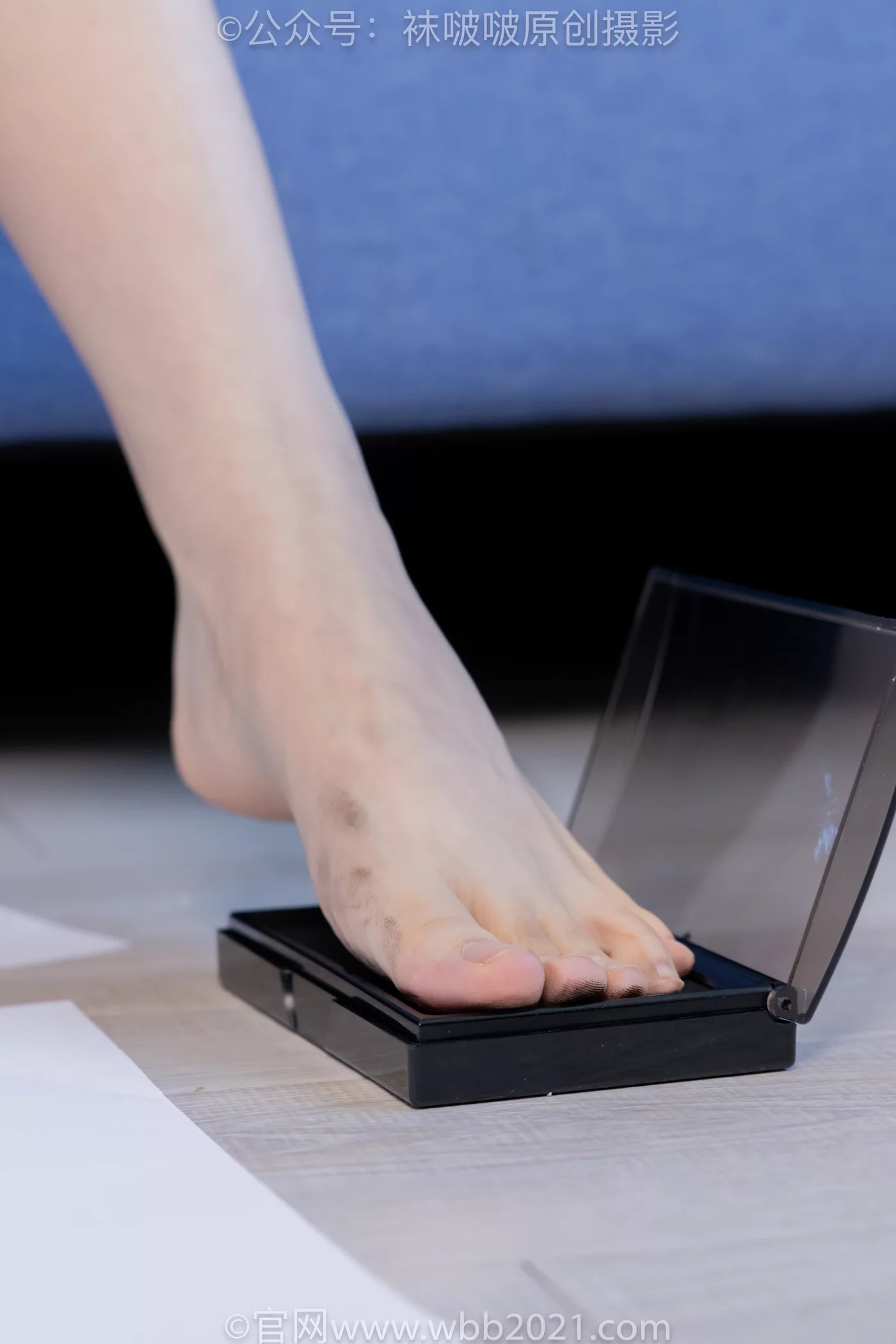 图片[74]-[BoBoSocks袜啵啵]NO.450 甜甜圈 皮鞋、白丝、裸足、裸足印泥踩脚印剧情[88P] – 速更版-美库