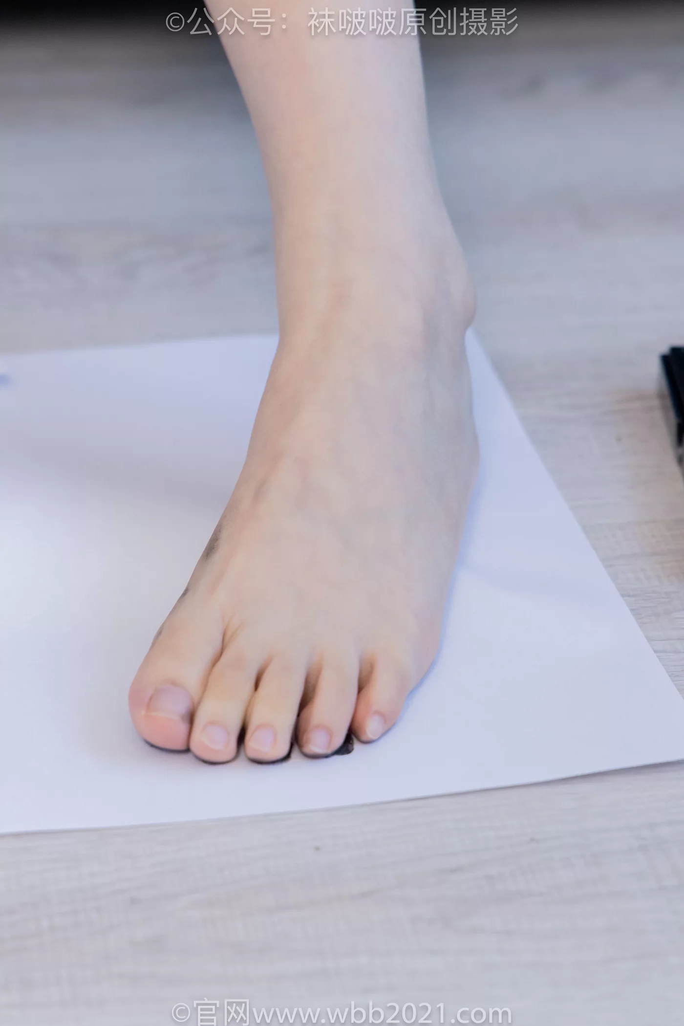 图片[76]-[BoBoSocks袜啵啵]NO.450 甜甜圈 皮鞋、白丝、裸足、裸足印泥踩脚印剧情[88P] – 速更版-美库