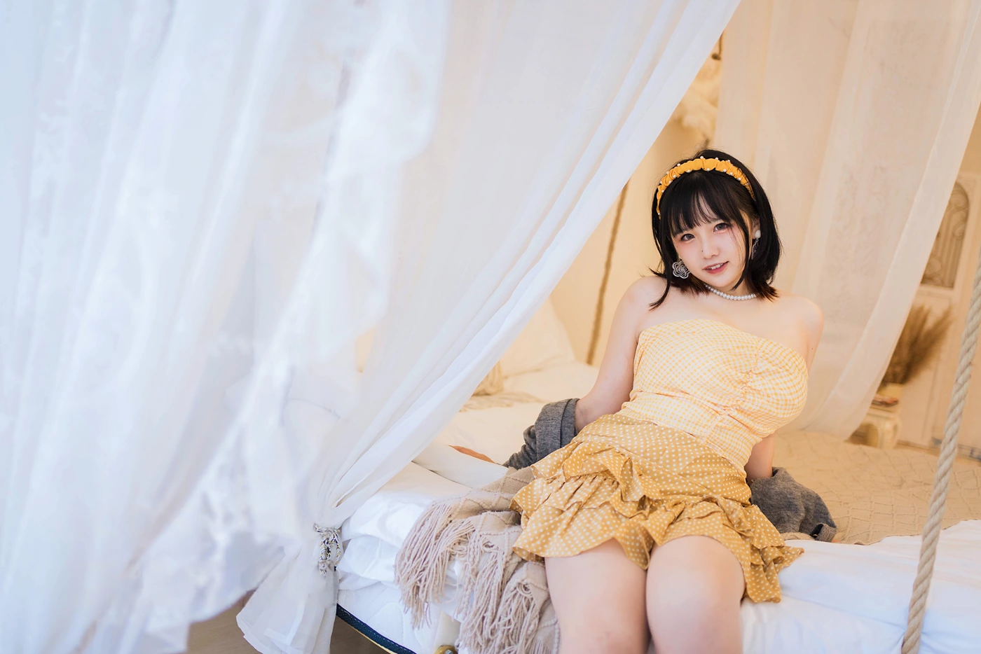 图片[30]-阿半今天很开心  – 黄色抹胸[55P] – 速更版-美库