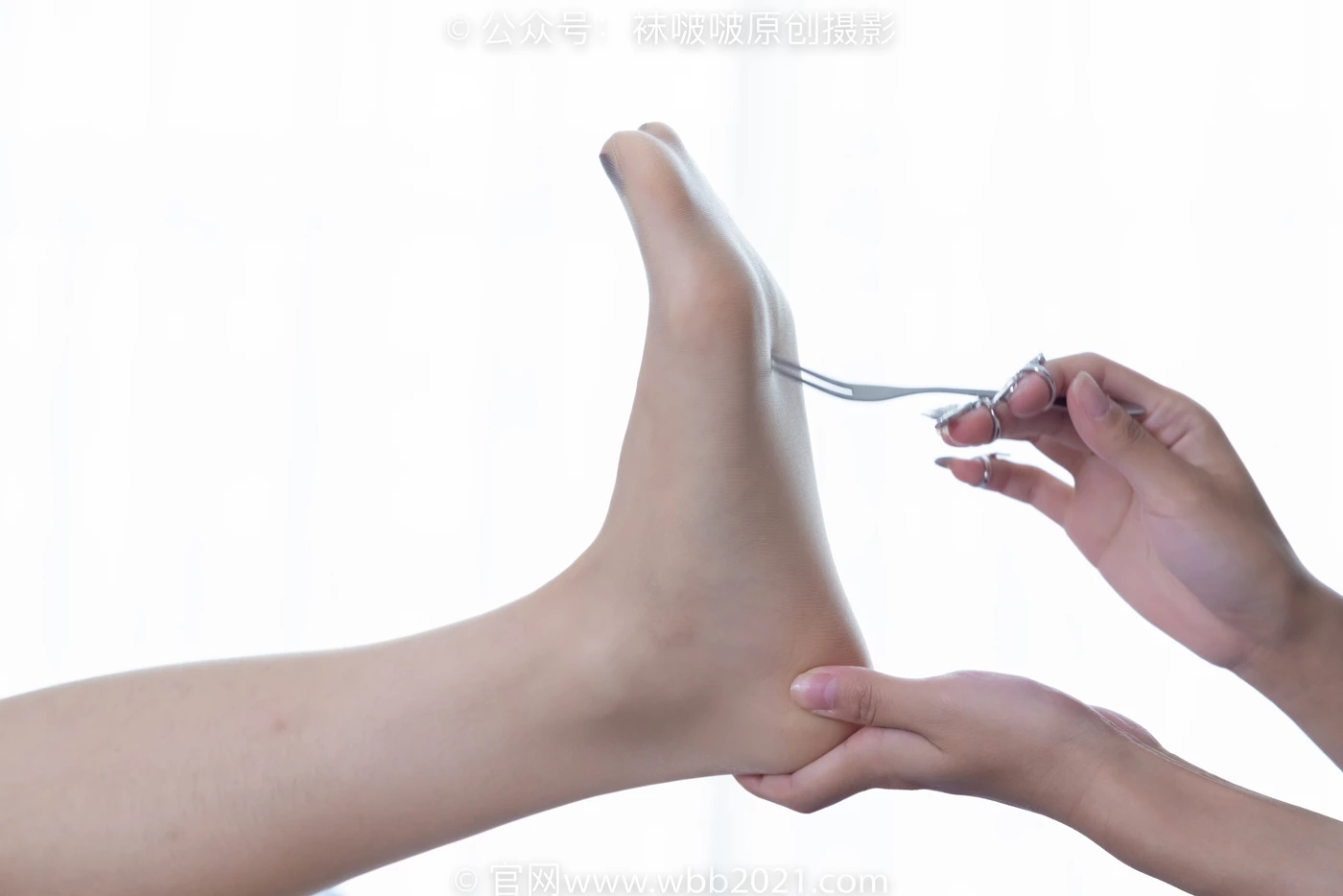 图片[119]-[BoBoSocks袜啵啵]NO.455 奶油糯米-两双高跟鞋、肉丝、丝袜淋水[121P] – 速更版-美库