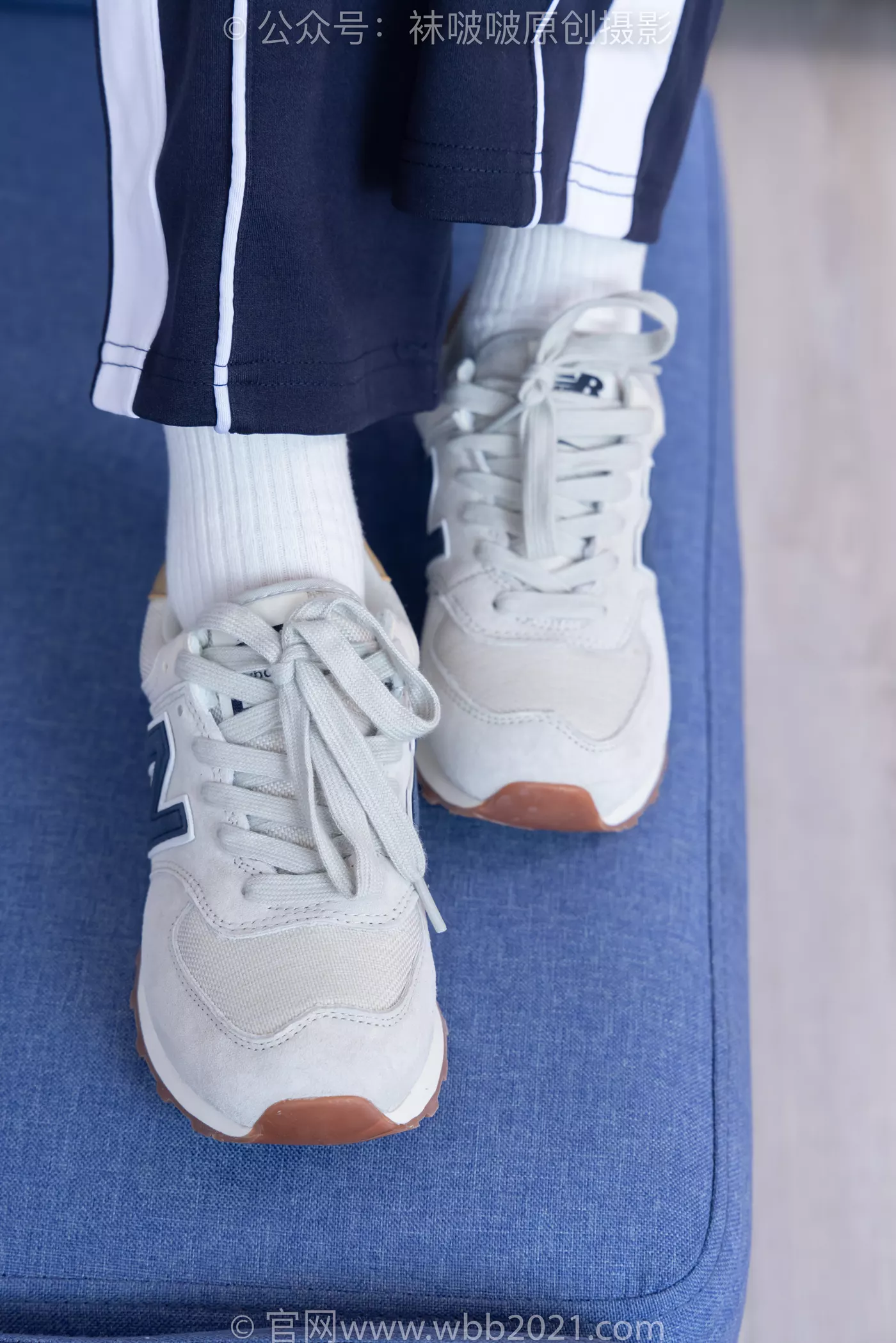 图片[47]-[BoBoSocks袜啵啵]NO.456 甜甜圈-运动鞋、白棉袜、裸足、校服[100P] – 速更版-美库