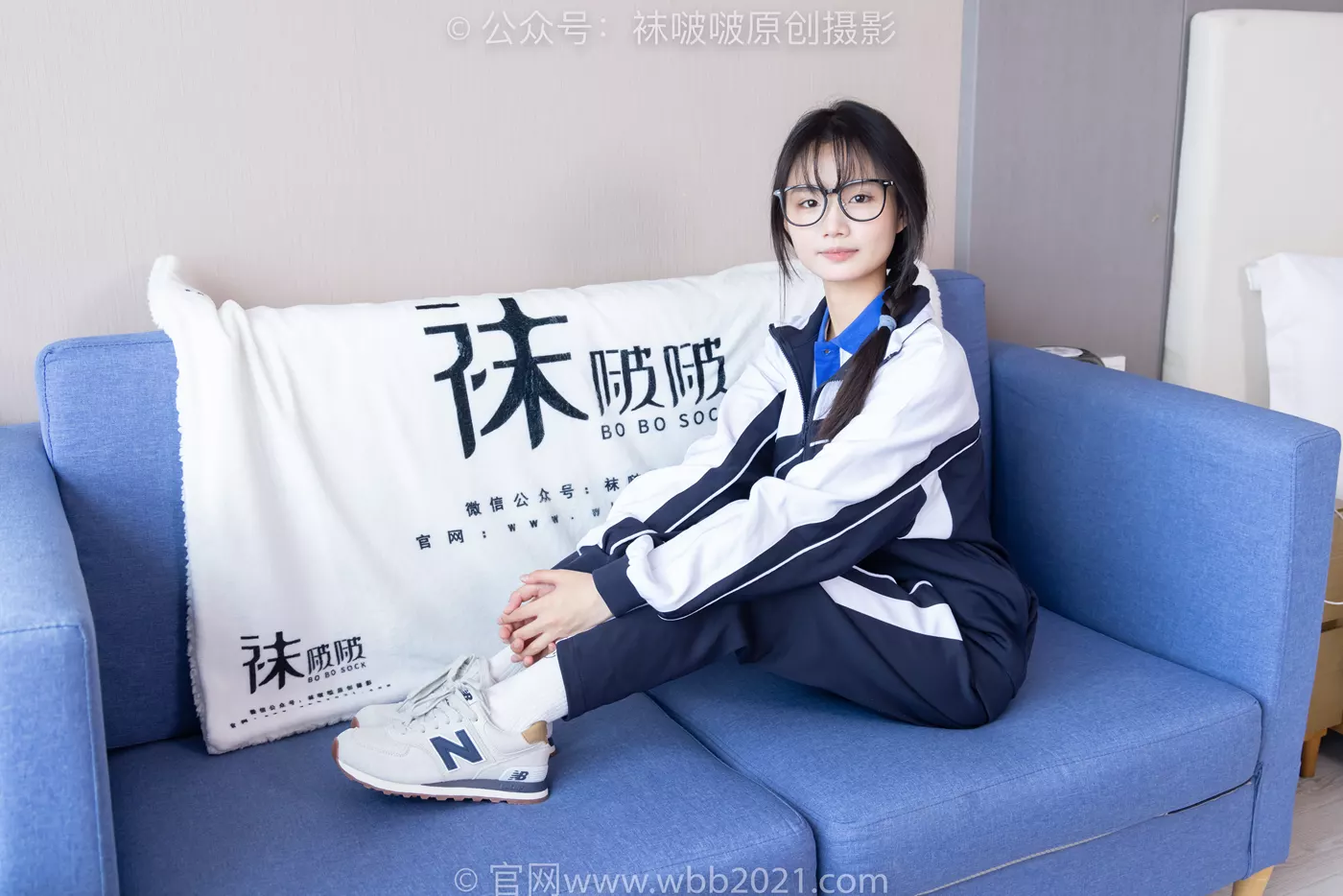 图片[50]-[BoBoSocks袜啵啵]NO.456 甜甜圈-运动鞋、白棉袜、裸足、校服[100P] – 速更版-美库