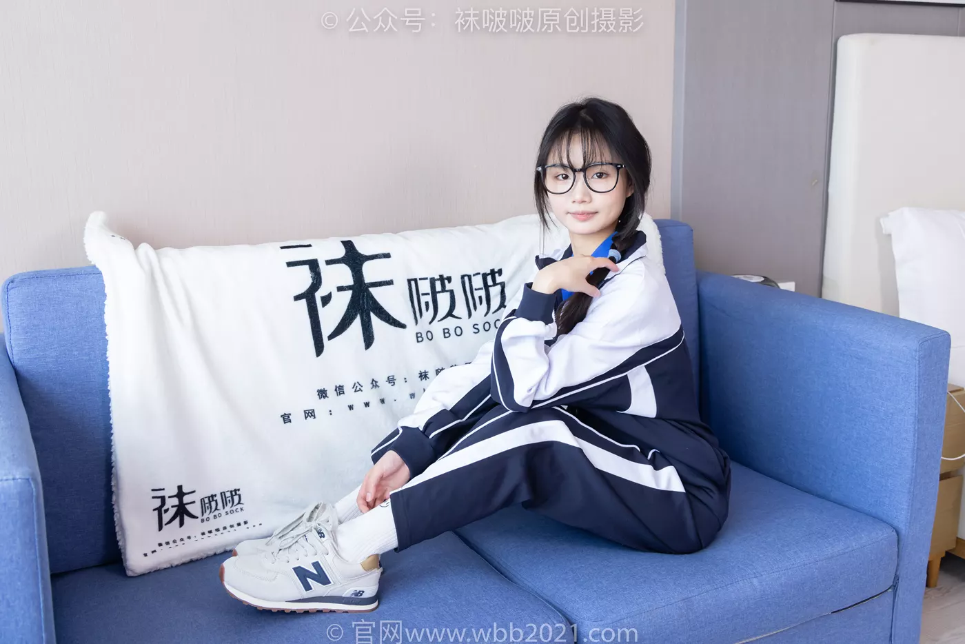 图片[52]-[BoBoSocks袜啵啵]NO.456 甜甜圈-运动鞋、白棉袜、裸足、校服[100P] – 速更版-美库