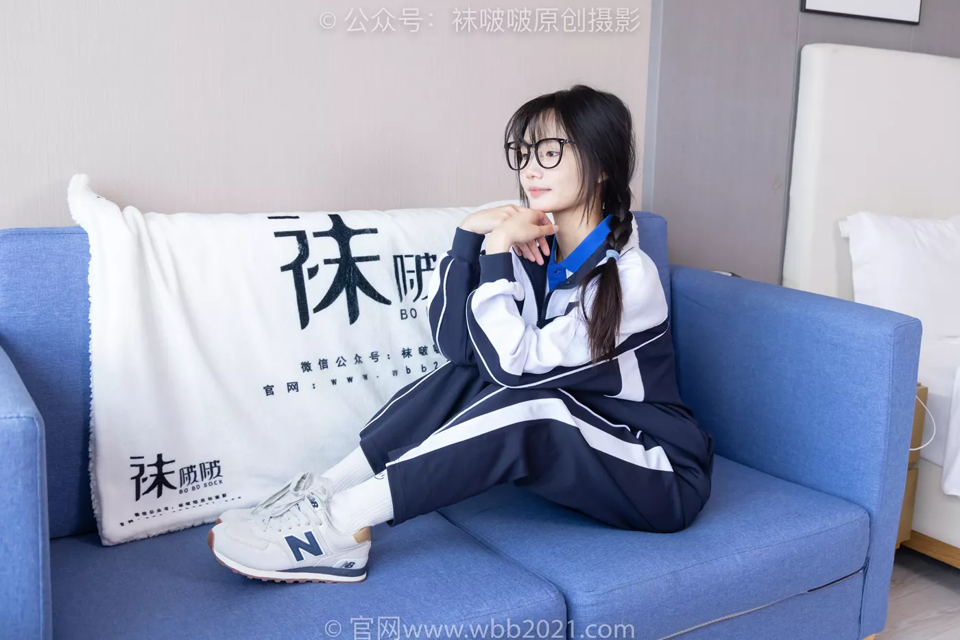 图片[53]-[BoBoSocks袜啵啵]NO.456 甜甜圈-运动鞋、白棉袜、裸足、校服[100P] – 速更版-美库