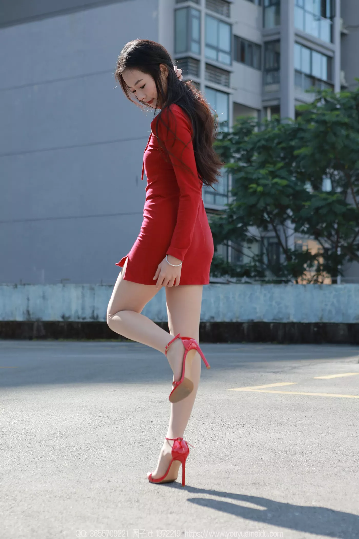 图片[46]-[IESS异思趣向] 2024.11.24 丝享家1906：小金《阳光浴足》[75P] – 速更版-美库