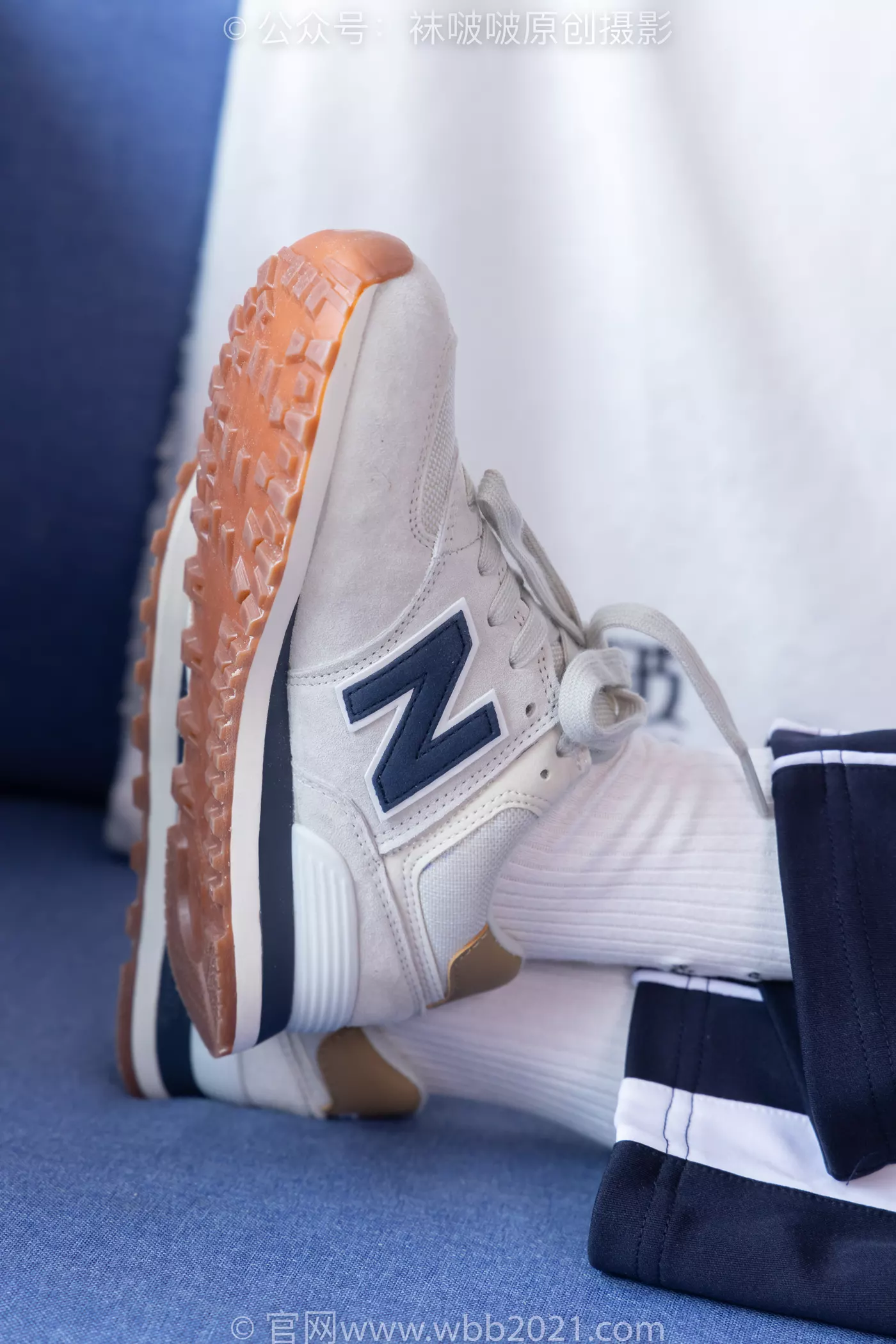 图片[60]-[BoBoSocks袜啵啵]NO.456 甜甜圈-运动鞋、白棉袜、裸足、校服[100P] – 速更版-美库