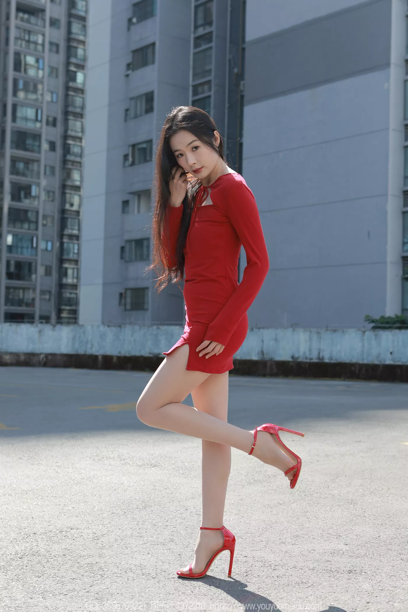 图片[58]-[IESS异思趣向] 2024.11.24 丝享家1906：小金《阳光浴足》[75P] – 速更版-美库