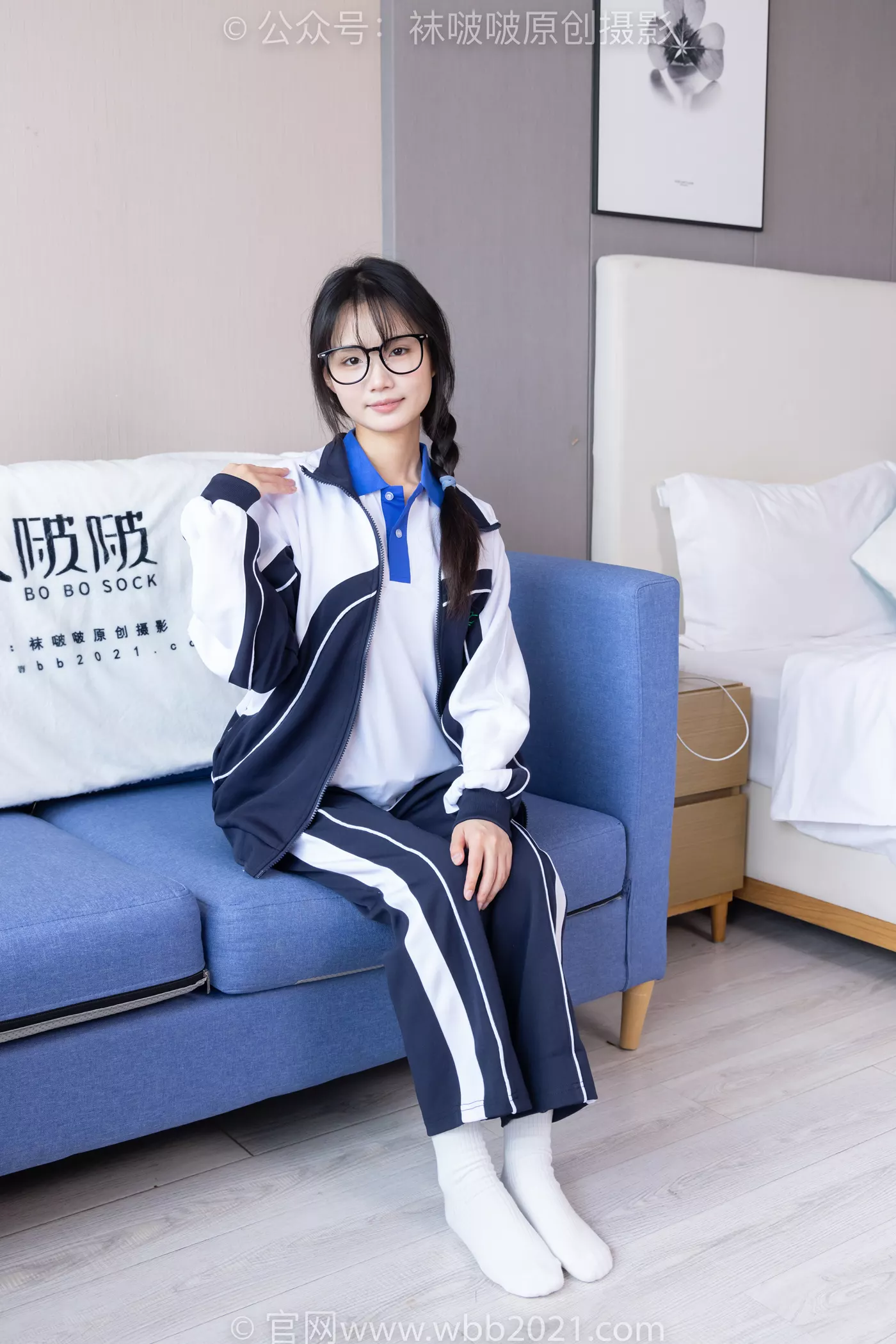 图片[81]-[BoBoSocks袜啵啵]NO.456 甜甜圈-运动鞋、白棉袜、裸足、校服[100P] – 速更版-美库