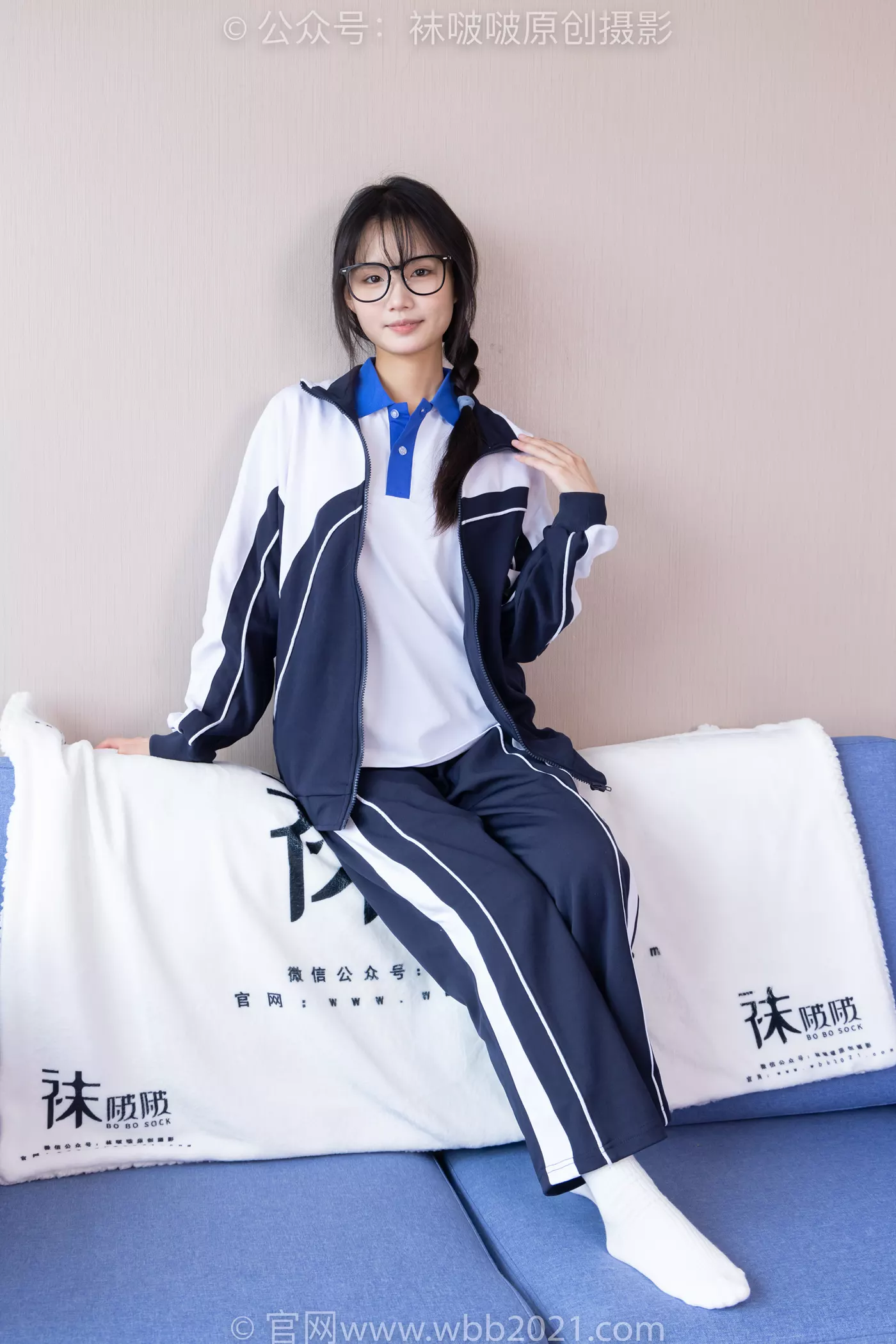 图片[91]-[BoBoSocks袜啵啵]NO.456 甜甜圈-运动鞋、白棉袜、裸足、校服[100P] – 速更版-美库