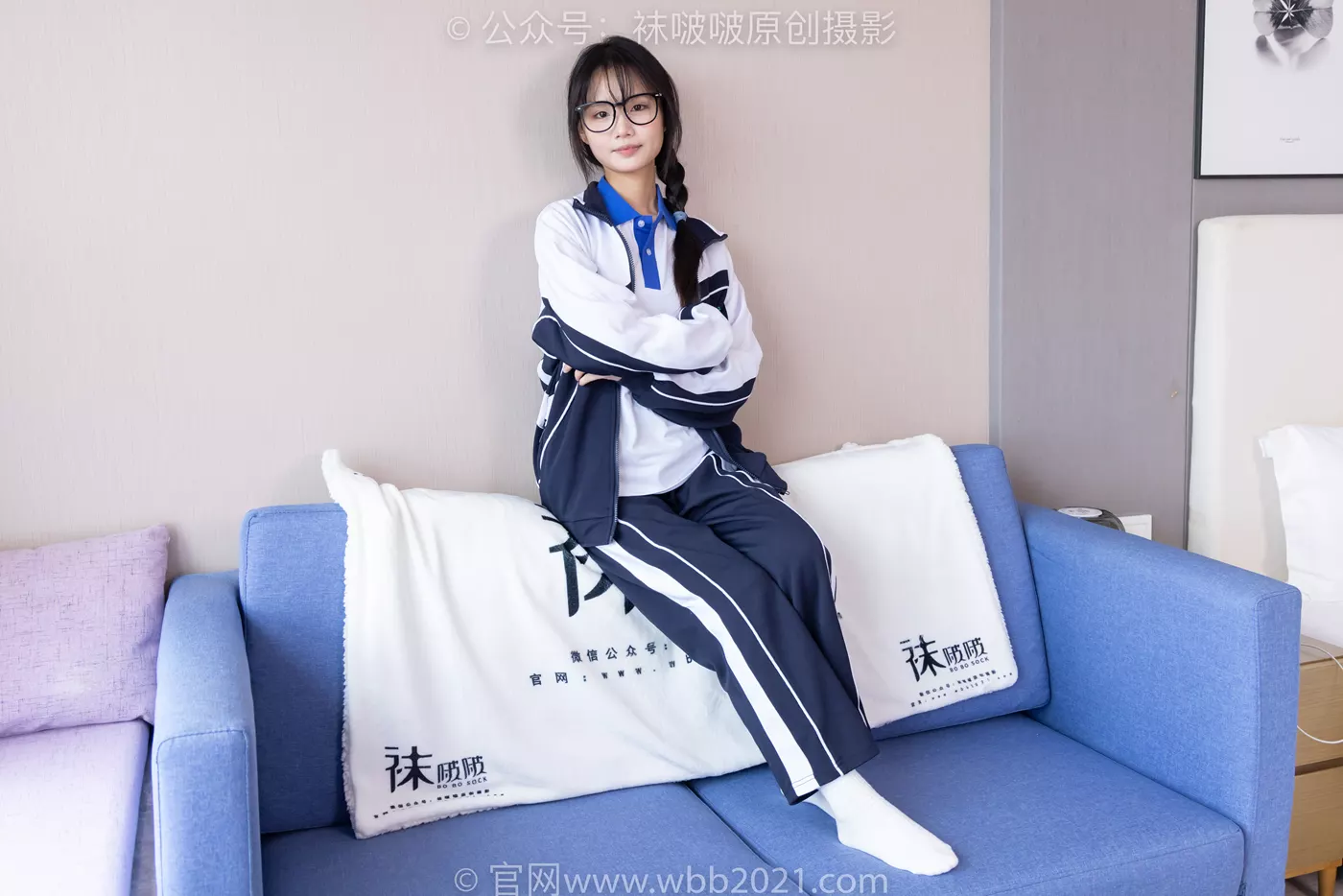 图片[93]-[BoBoSocks袜啵啵]NO.456 甜甜圈-运动鞋、白棉袜、裸足、校服[100P] – 速更版-美库