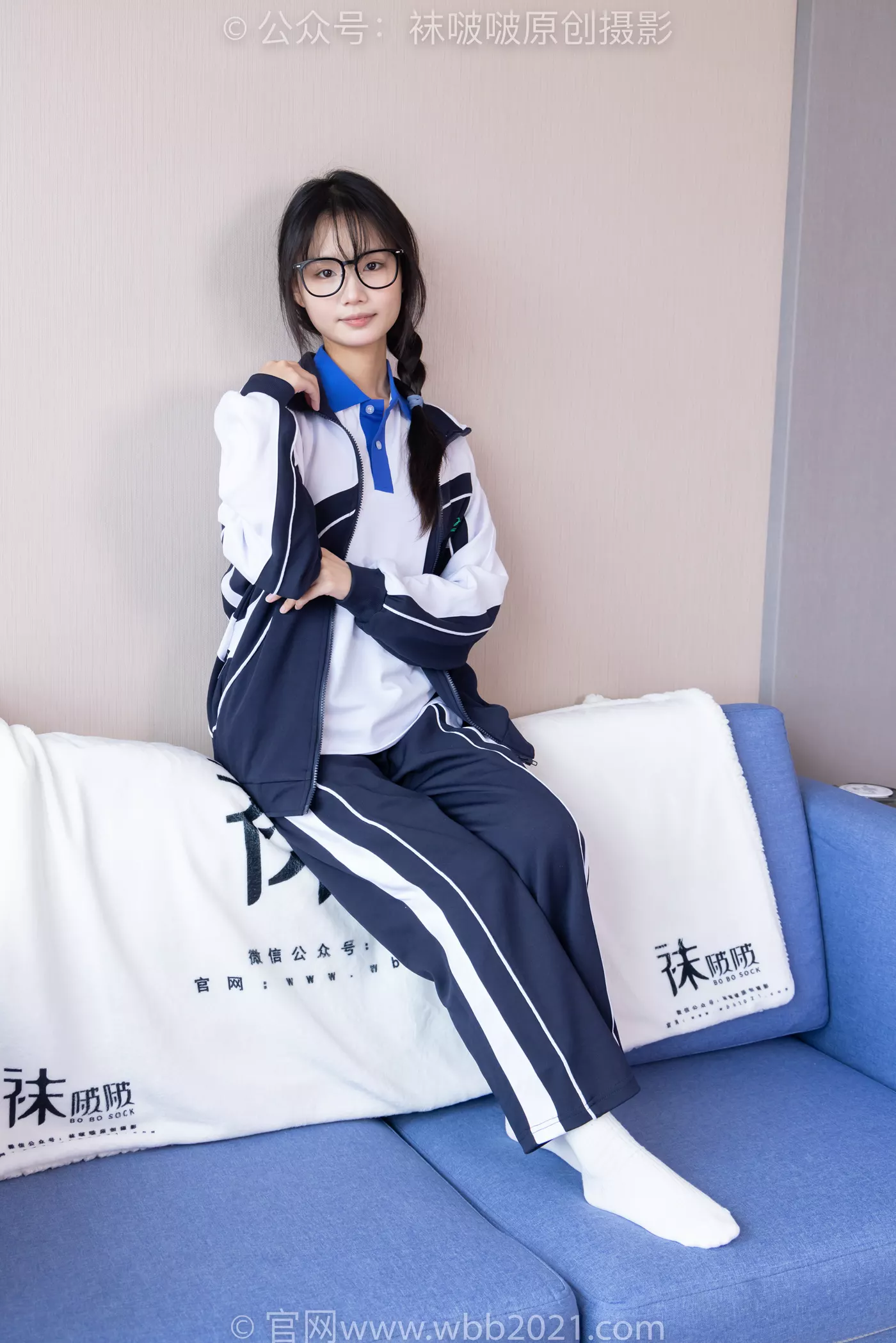 图片[94]-[BoBoSocks袜啵啵]NO.456 甜甜圈-运动鞋、白棉袜、裸足、校服[100P] – 速更版-美库