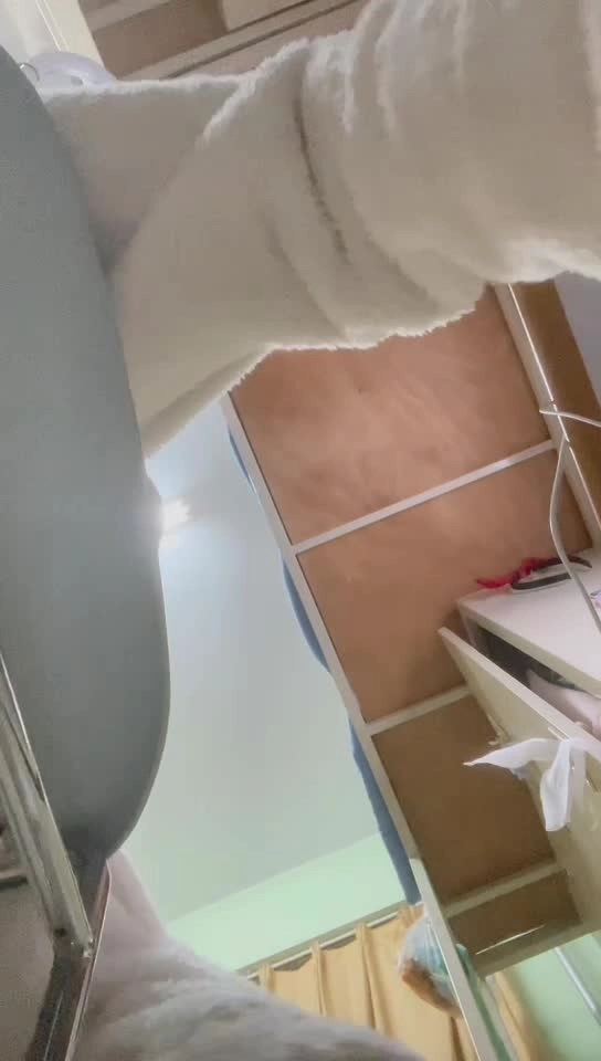 图片[34]-脚模面试脸足同框套路系列-123 模拟zj 俯视秀足 挑鞋[35P] – 速更版-美库