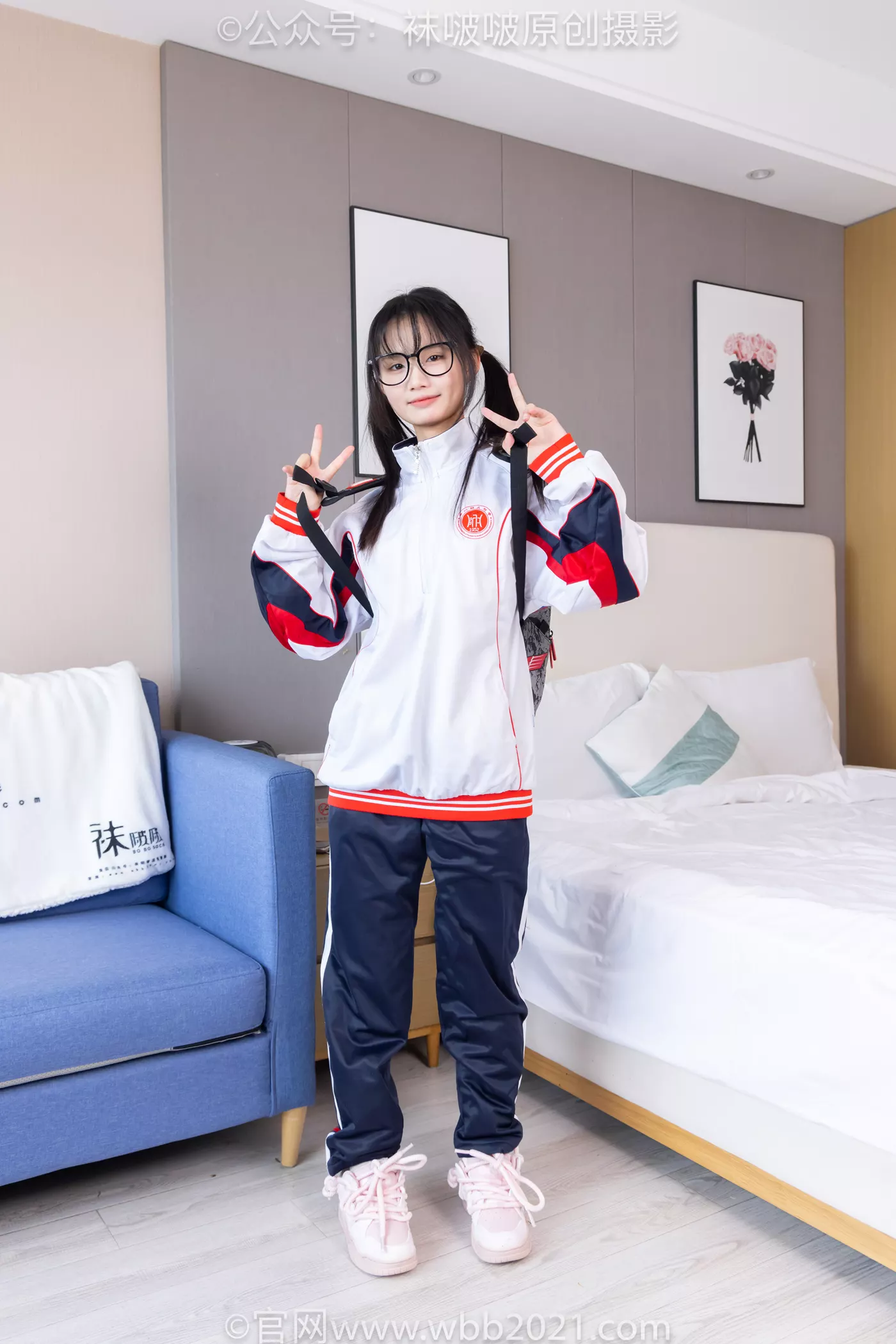 图片[24]-[BoBoSocks袜啵啵]NO.458 甜甜圈-板鞋、白棉袜、肉丝、校服裤里丝[100P] – 速更版-美库