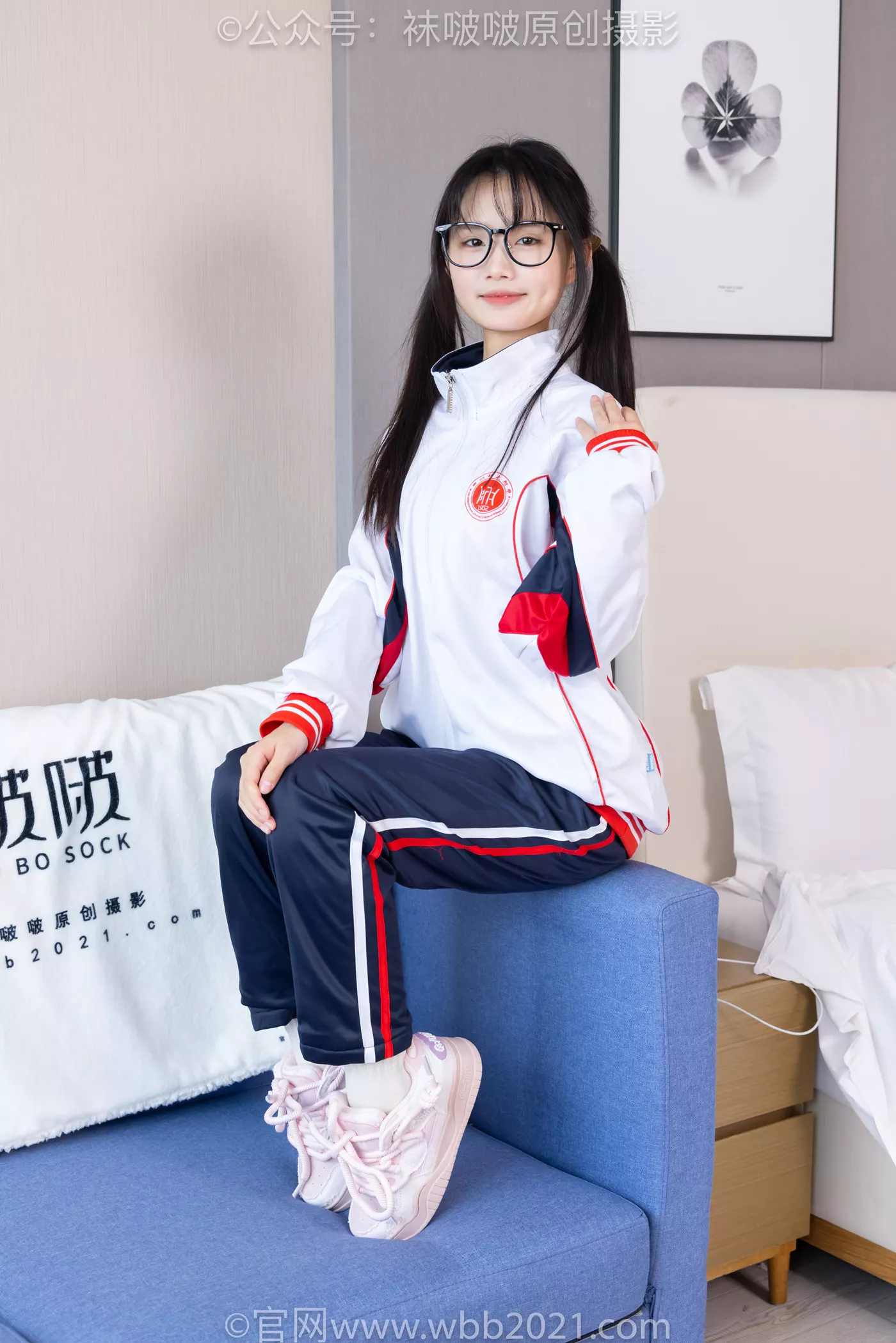 图片[32]-[BoBoSocks袜啵啵]NO.458 甜甜圈-板鞋、白棉袜、肉丝、校服裤里丝[100P] – 速更版-美库