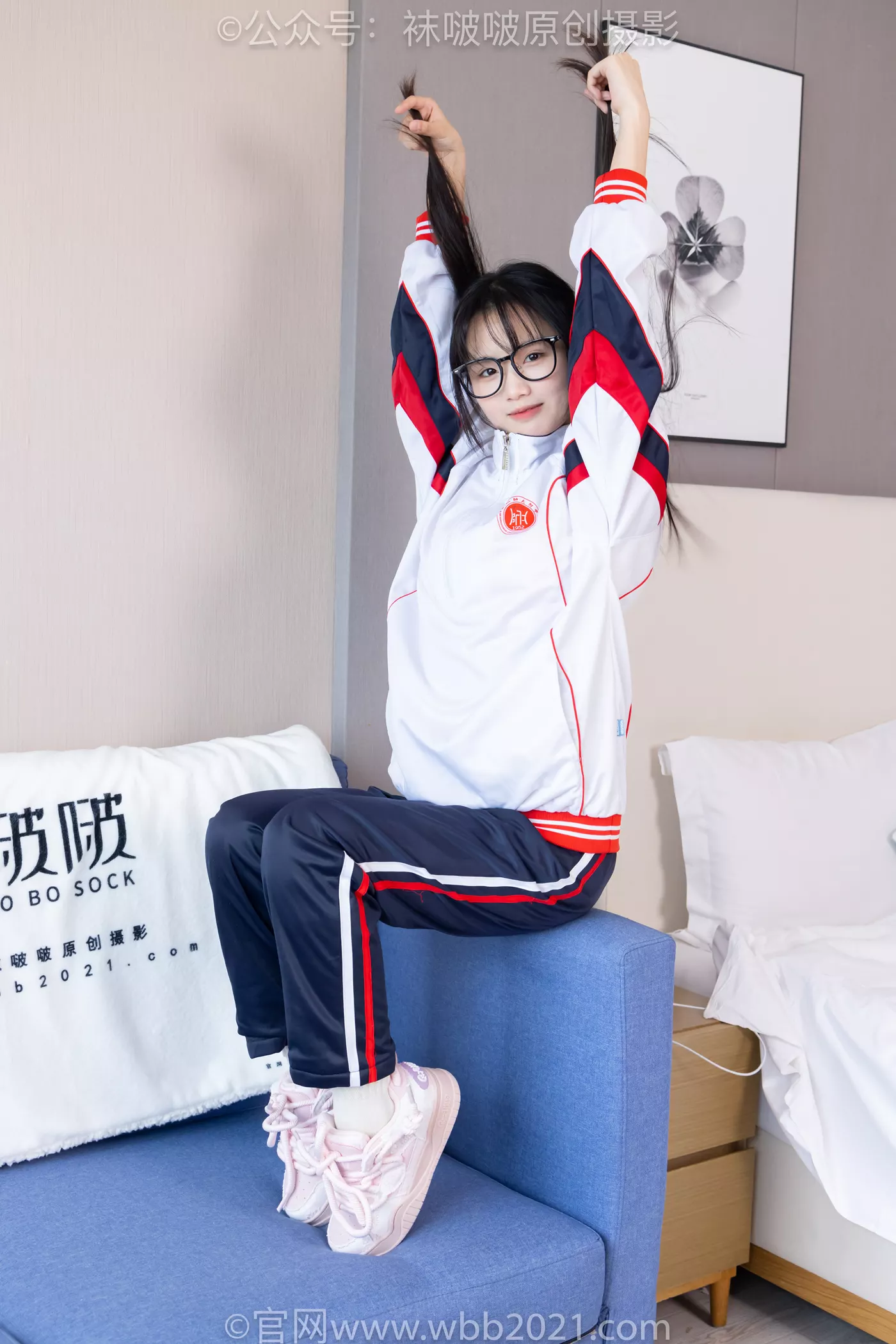 图片[34]-[BoBoSocks袜啵啵]NO.458 甜甜圈-板鞋、白棉袜、肉丝、校服裤里丝[100P] – 速更版-美库