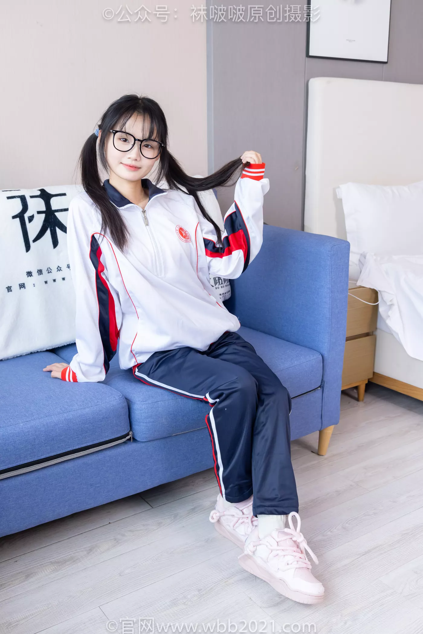 图片[48]-[BoBoSocks袜啵啵]NO.458 甜甜圈-板鞋、白棉袜、肉丝、校服裤里丝[100P] – 速更版-美库