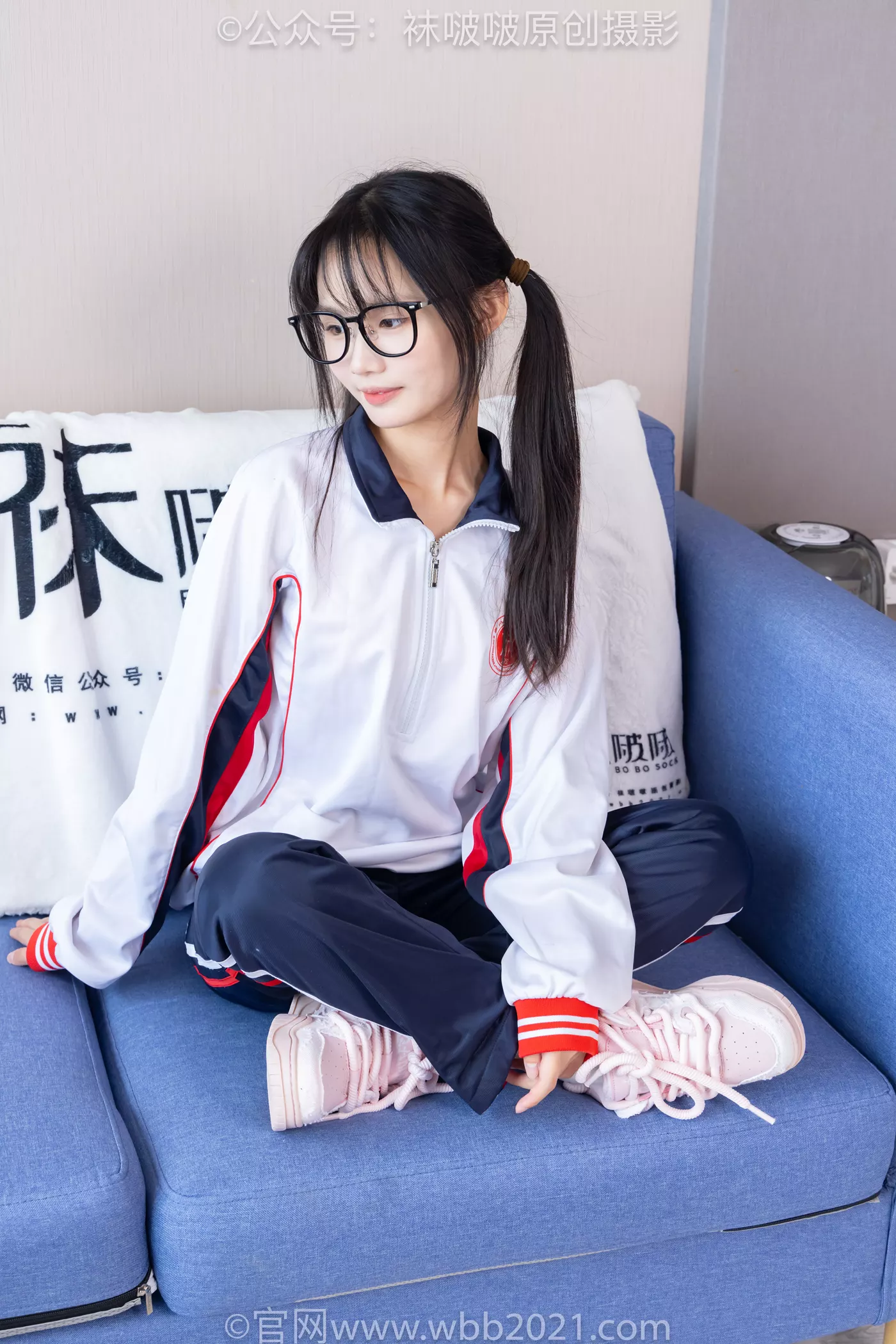 图片[50]-[BoBoSocks袜啵啵]NO.458 甜甜圈-板鞋、白棉袜、肉丝、校服裤里丝[100P] – 速更版-美库