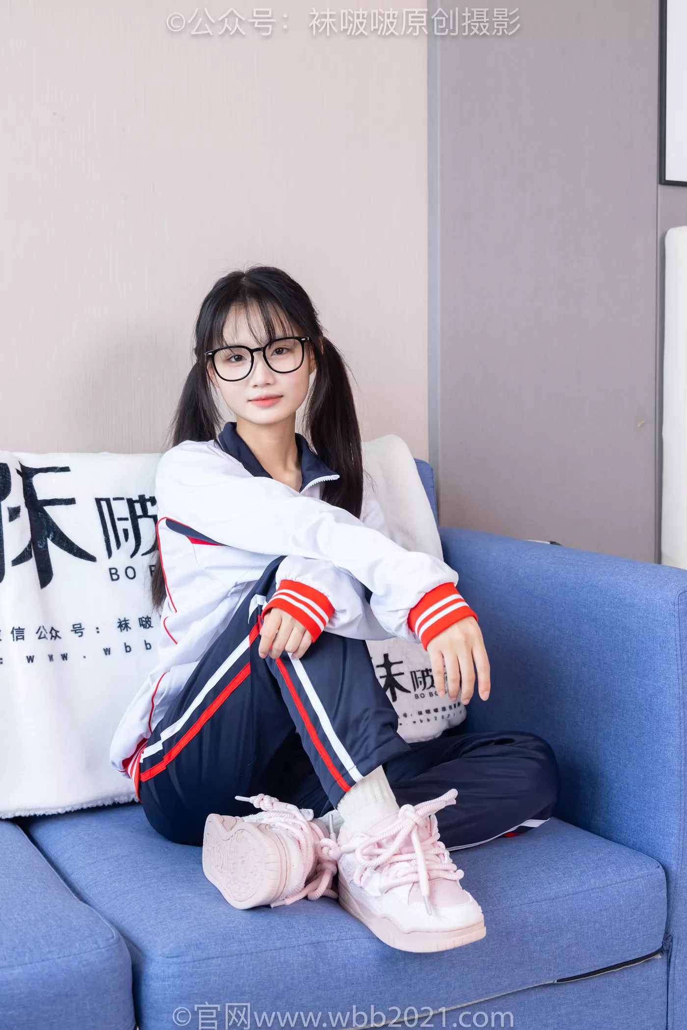 图片[56]-[BoBoSocks袜啵啵]NO.458 甜甜圈-板鞋、白棉袜、肉丝、校服裤里丝[100P] – 速更版-美库