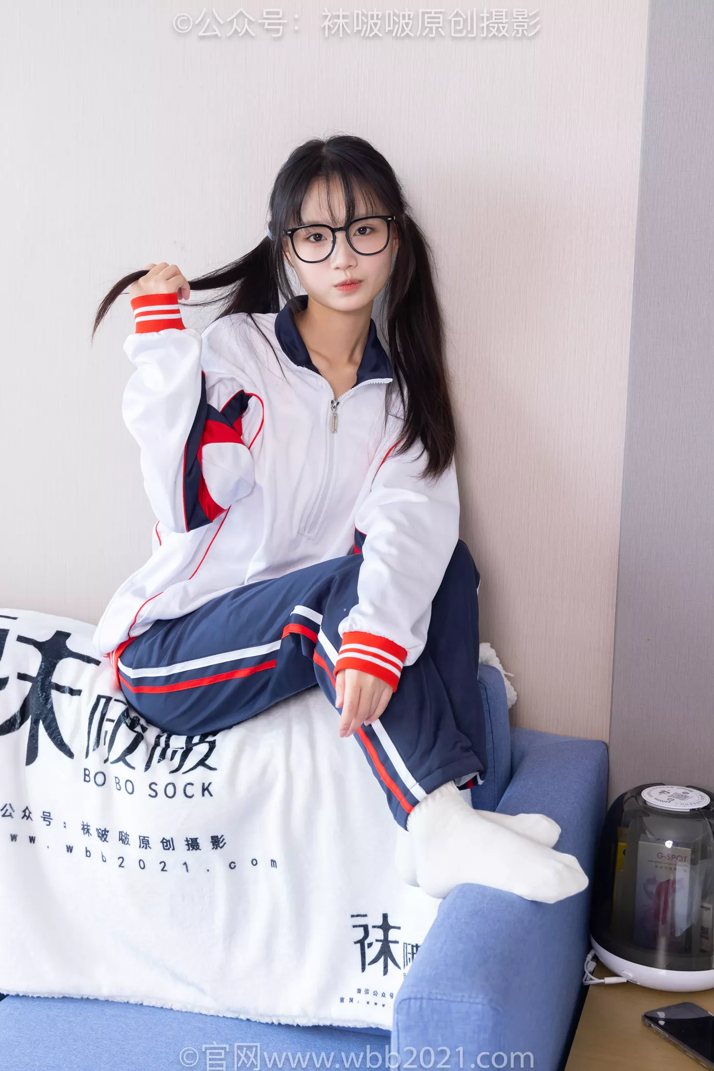 图片[70]-[BoBoSocks袜啵啵]NO.458 甜甜圈-板鞋、白棉袜、肉丝、校服裤里丝[100P] – 速更版-美库