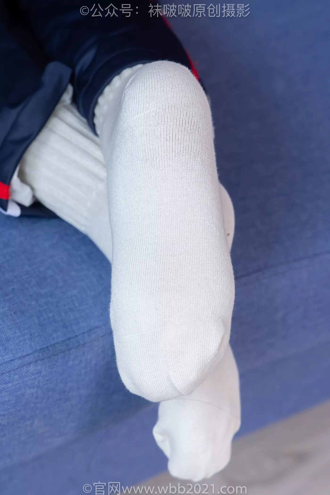 图片[88]-[BoBoSocks袜啵啵]NO.458 甜甜圈-板鞋、白棉袜、肉丝、校服裤里丝[100P] – 速更版-美库