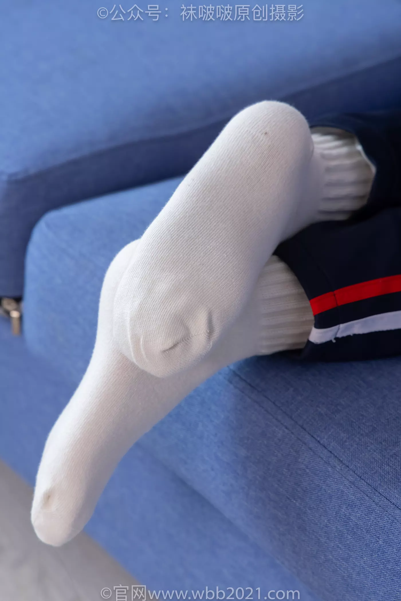 图片[90]-[BoBoSocks袜啵啵]NO.458 甜甜圈-板鞋、白棉袜、肉丝、校服裤里丝[100P] – 速更版-美库