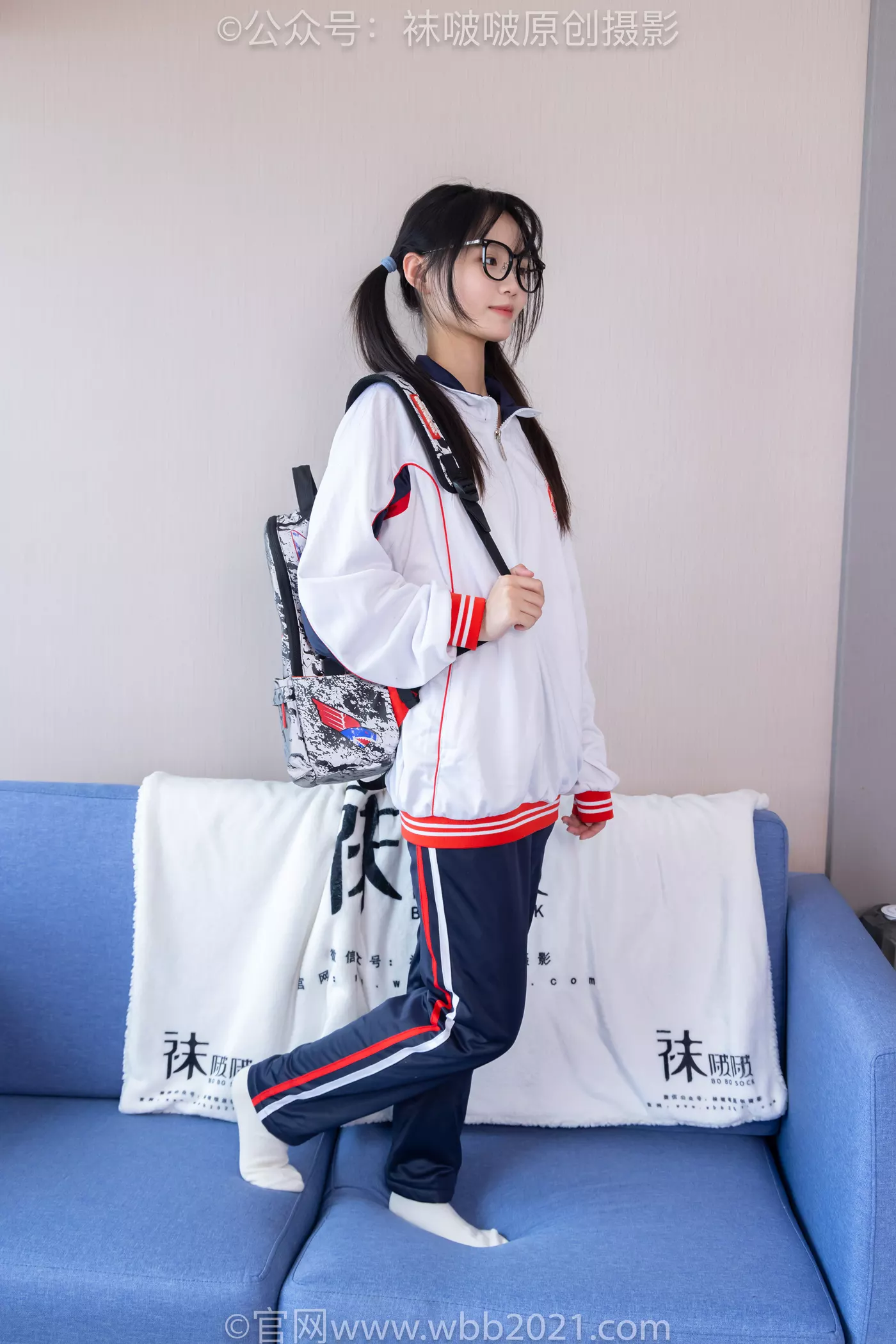 图片[99]-[BoBoSocks袜啵啵]NO.458 甜甜圈-板鞋、白棉袜、肉丝、校服裤里丝[100P] – 速更版-美库