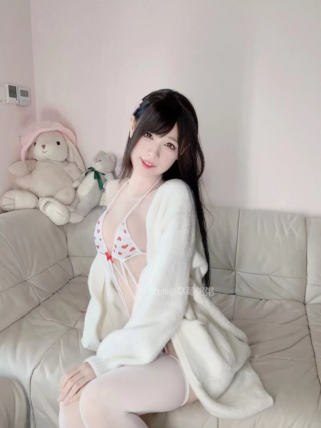 图片[95]-十万口草莓粥粥  2024年08月舰长福利[133P] – 速更版-美库