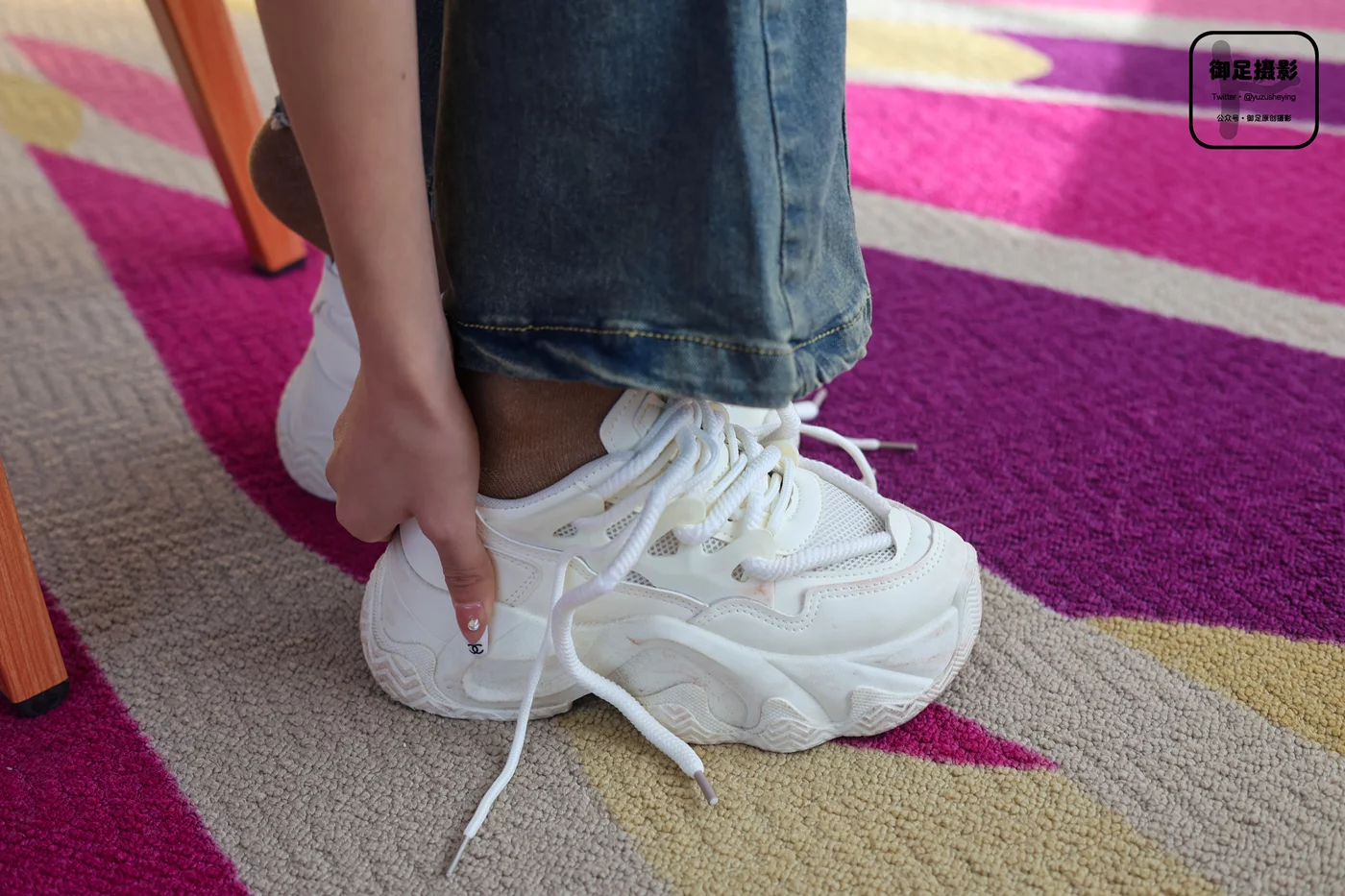 图片[28]-御足摄影 NO.017 – 咖色袜裸足[93P] – 速更版-美库