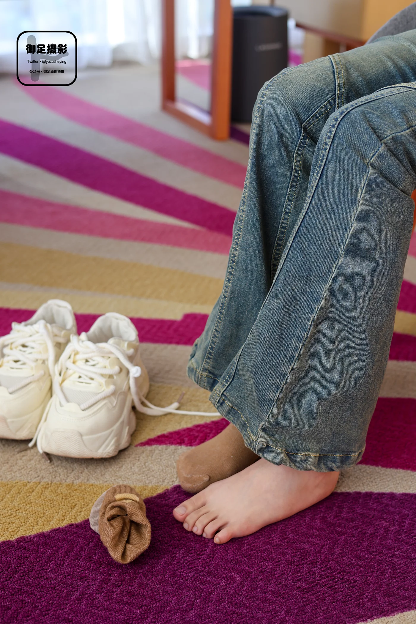 图片[46]-御足摄影 NO.017 – 咖色袜裸足[93P] – 速更版-美库