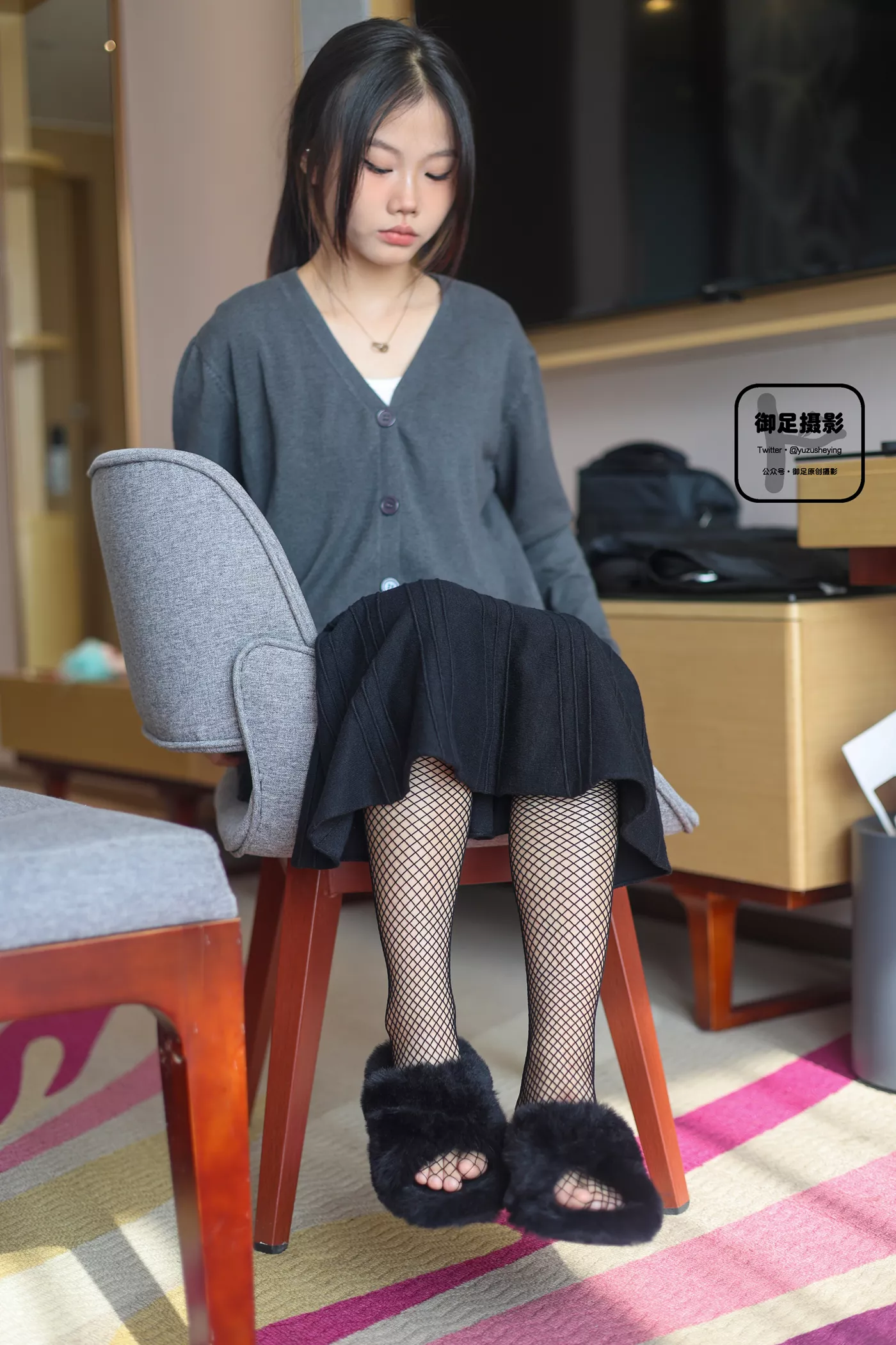 图片[45]-御足摄影 NO.018 – 毛毛鞋网袜[77P] – 速更版-美库