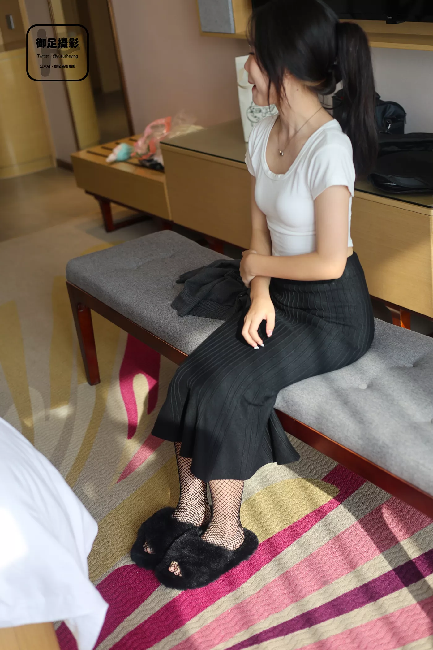 图片[71]-御足摄影 NO.018 – 毛毛鞋网袜[77P] – 速更版-美库