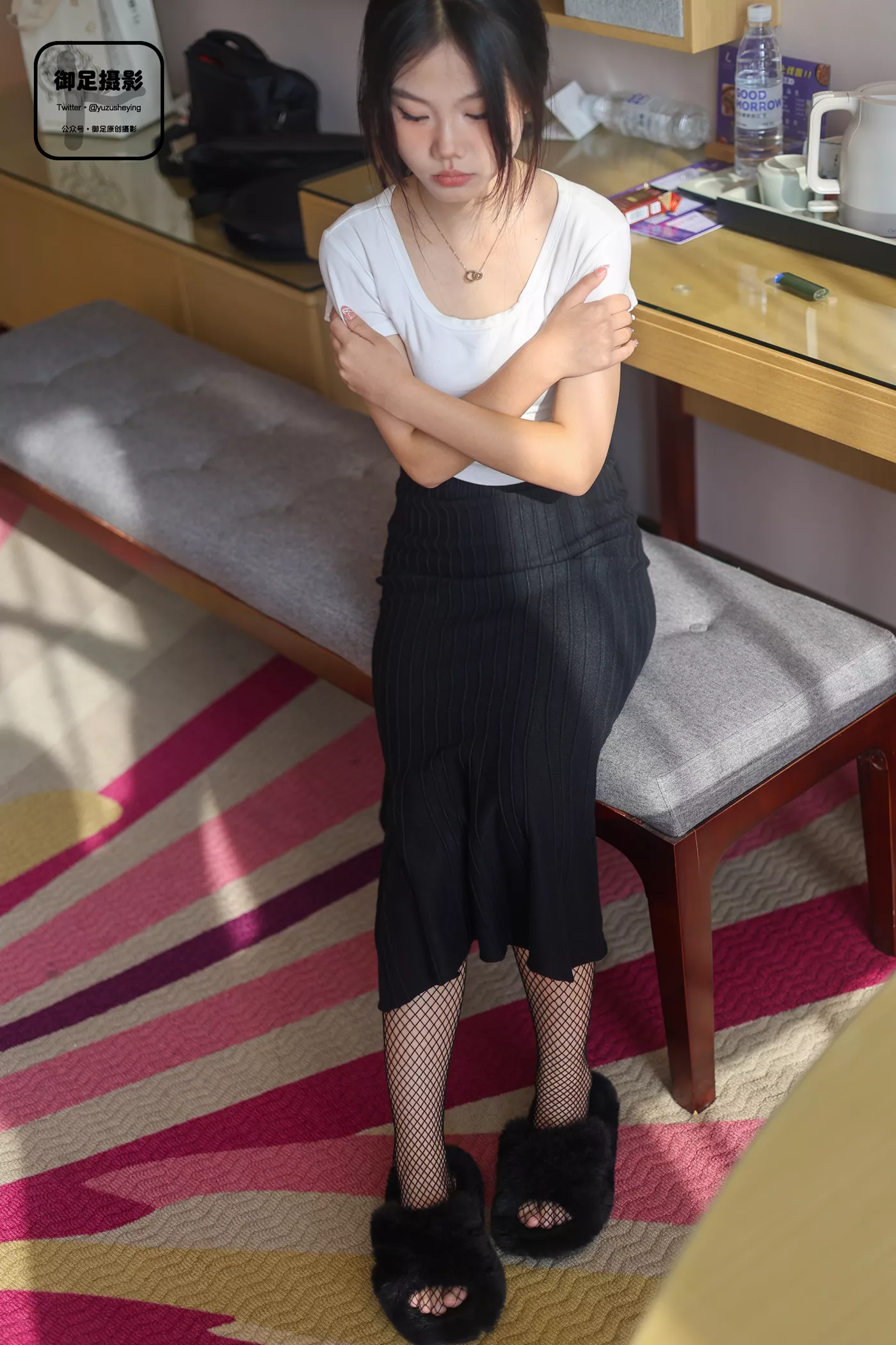 图片[73]-御足摄影 NO.018 – 毛毛鞋网袜[77P] – 速更版-美库