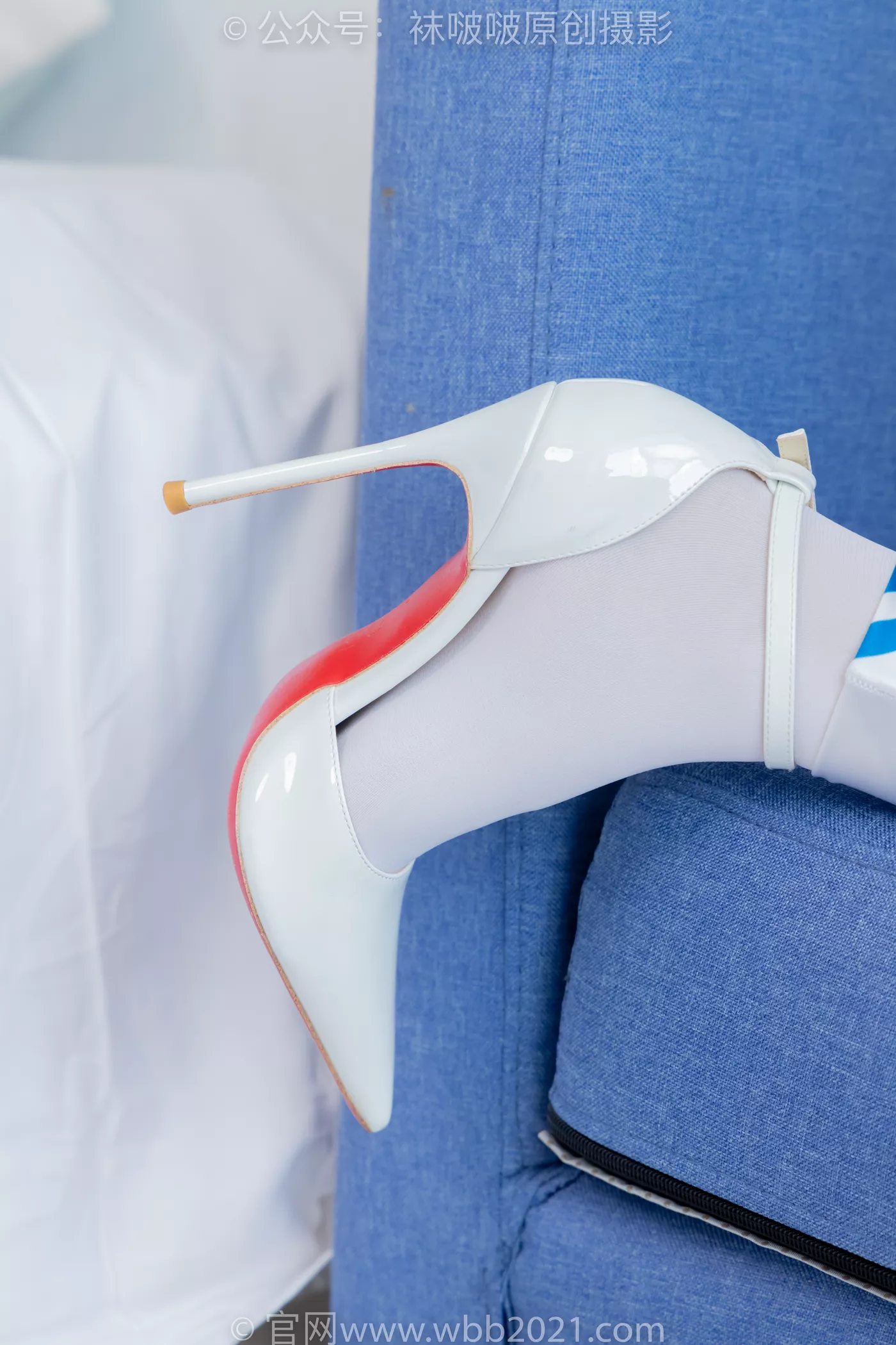 图片[20]-[BoBoSocks袜啵啵]NO.463 甜甜圈-高跟鞋、厚白丝、裸足、连体衣裤里丝[88P] – 速更版-美库