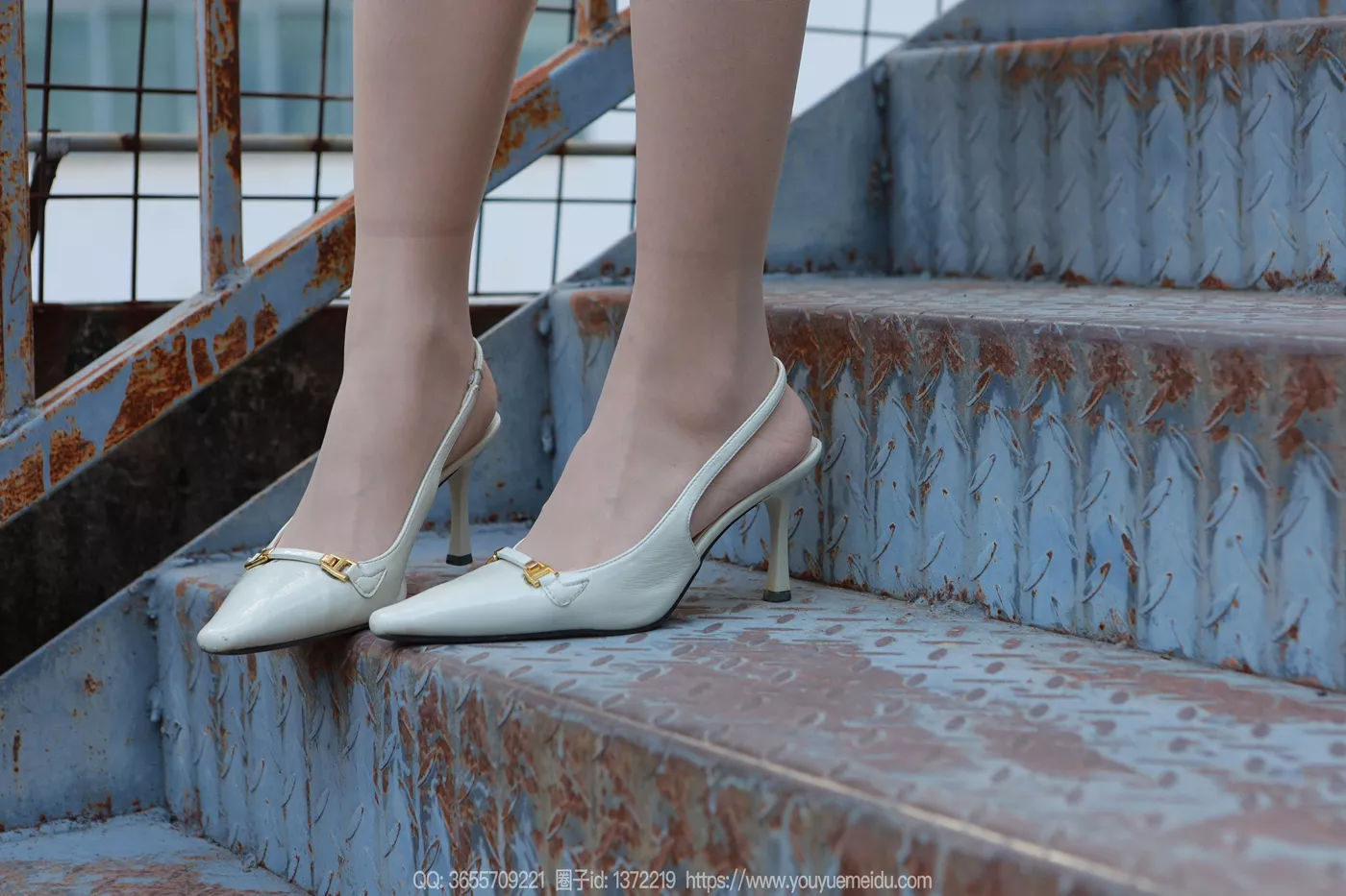 图片[70]-[IESS异思趣向] 2024.12.03 丝享家1914：小婕《白色短裙（上）》[83P] – 速更版-美库