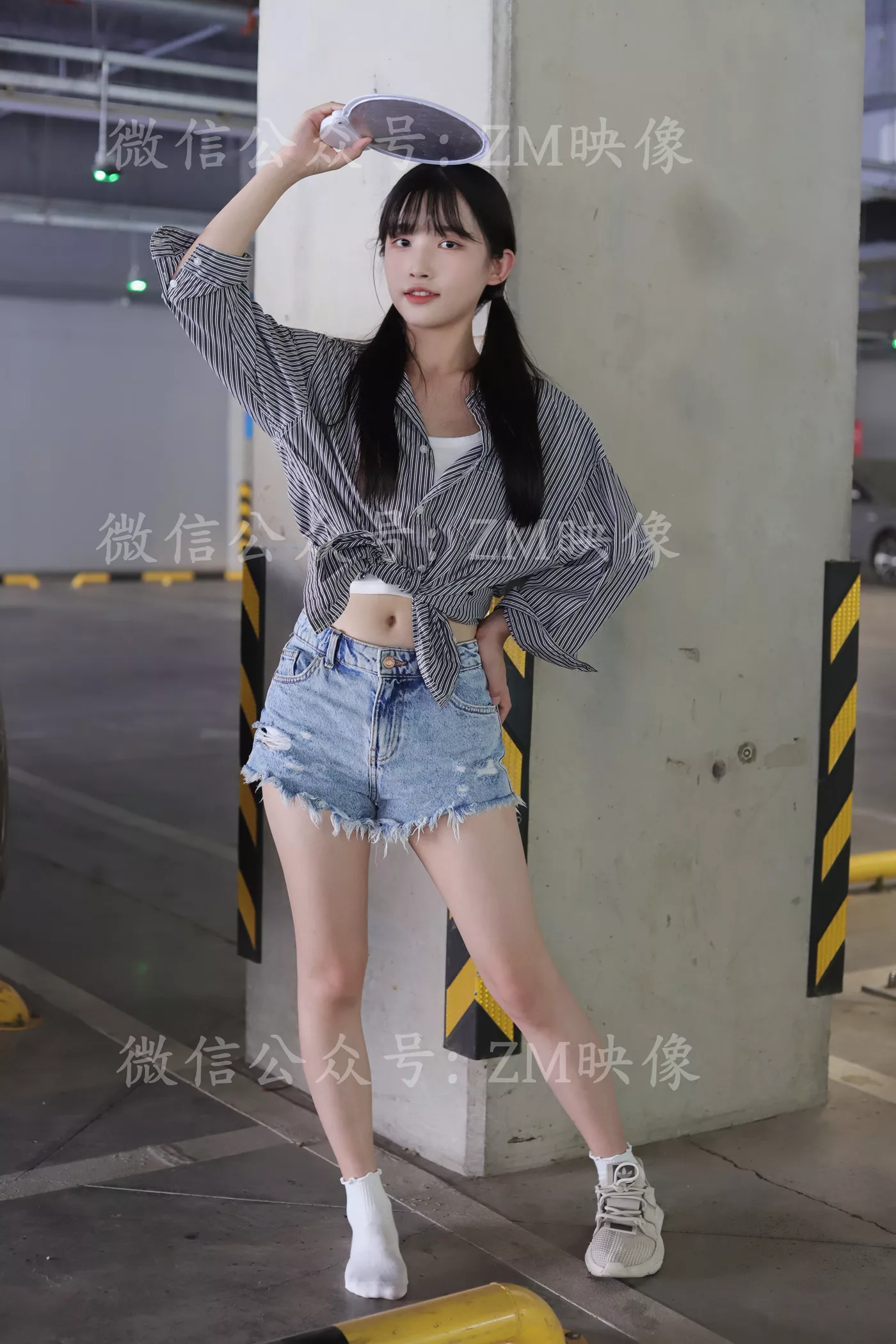 图片[23]-[织梦映像]NO.053 爱在深秋-轻罗小扇扑流萤[100P] – 速更版-美库