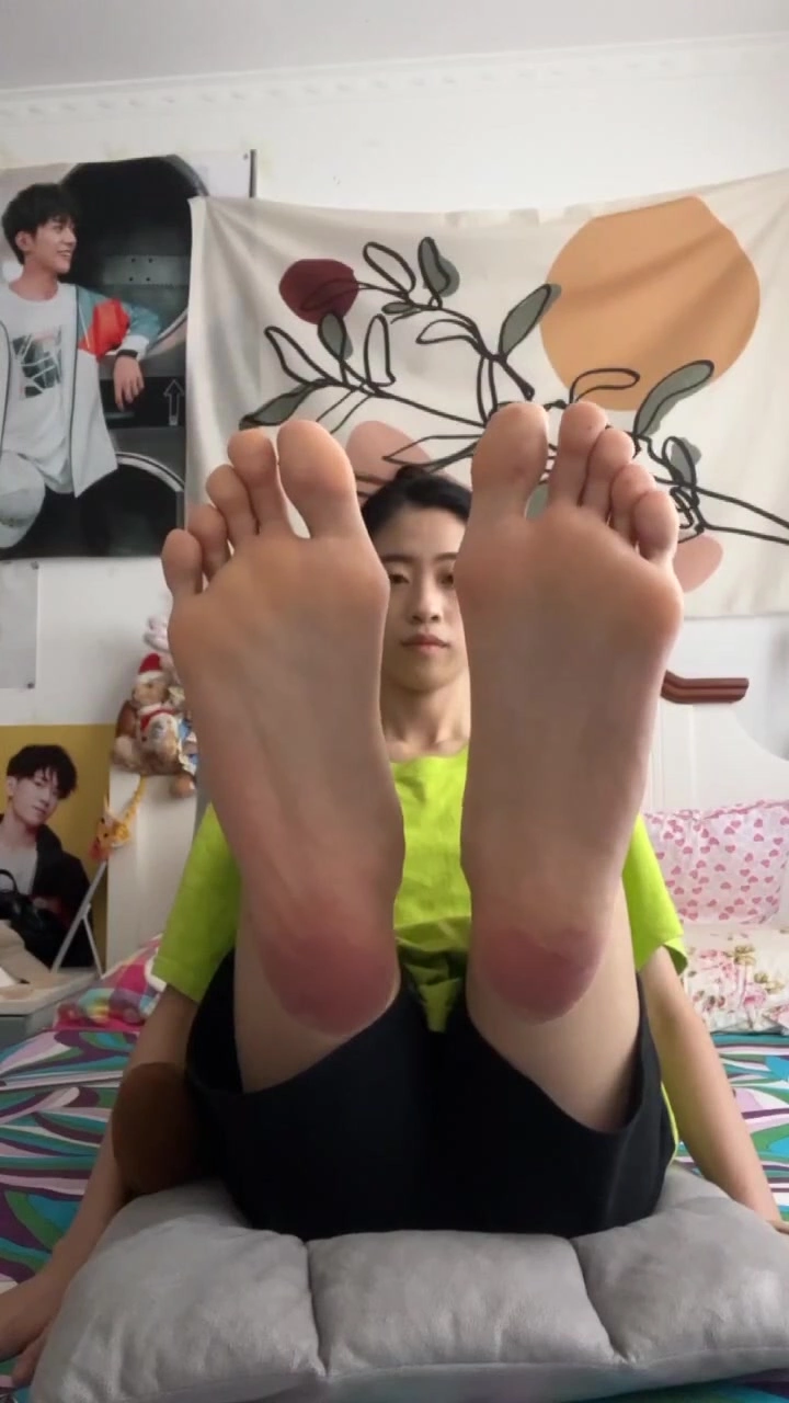 图片[12]-脚模面试脸足同框套路系列-131 [20P] – 速更版-美库