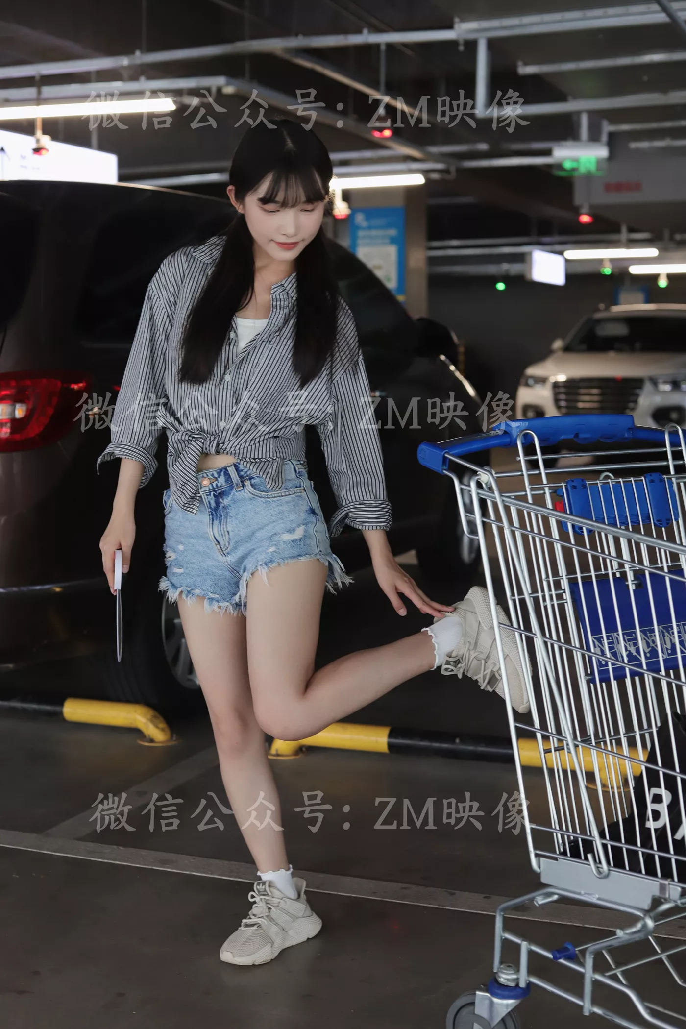 图片[28]-[织梦映像]NO.053 爱在深秋-轻罗小扇扑流萤[100P] – 速更版-美库