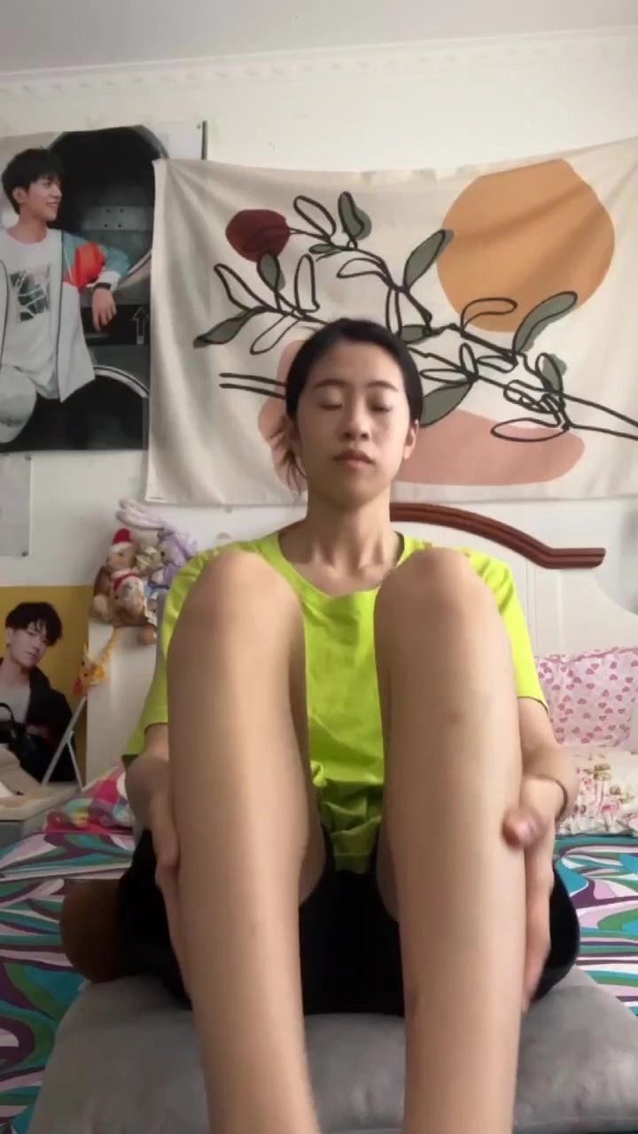 图片[21]-脚模面试脸足同框套路系列-131 [20P] – 速更版-美库