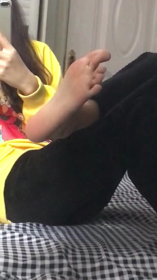 图片[10]-脚模面试脸足同框套路系列-133 [21P] – 速更版-美库