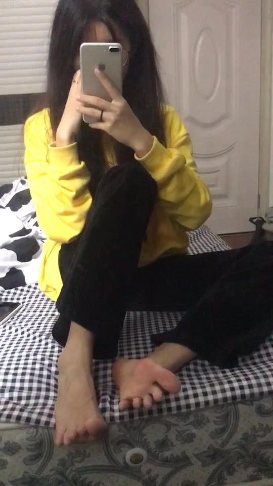 图片[14]-脚模面试脸足同框套路系列-133 [21P] – 速更版-美库