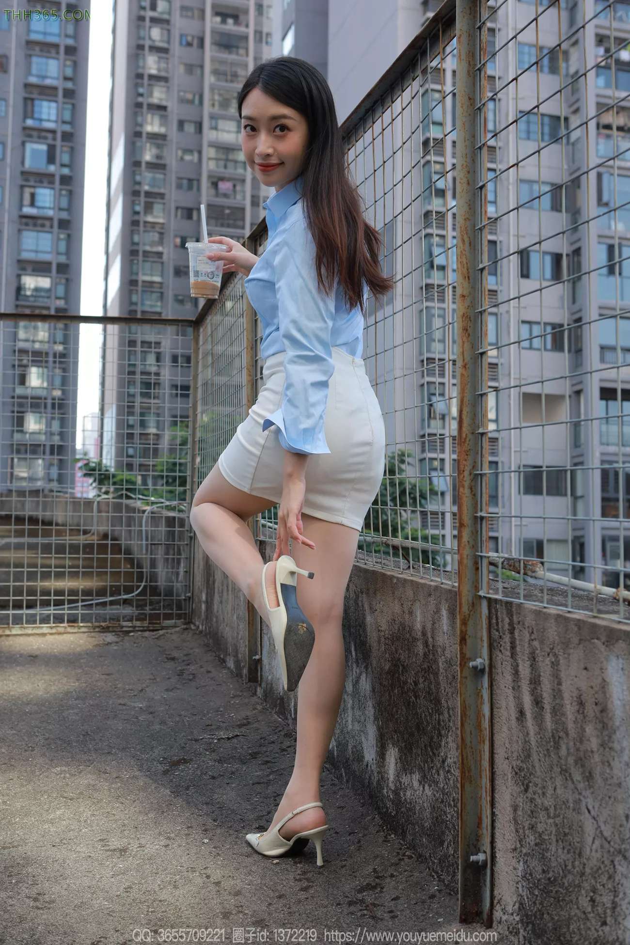 图片[20]-[IESS异思趣向] 2024.12.04 丝享家1915：小婕《白色短裙（下）》[85P] – 速更版-美库