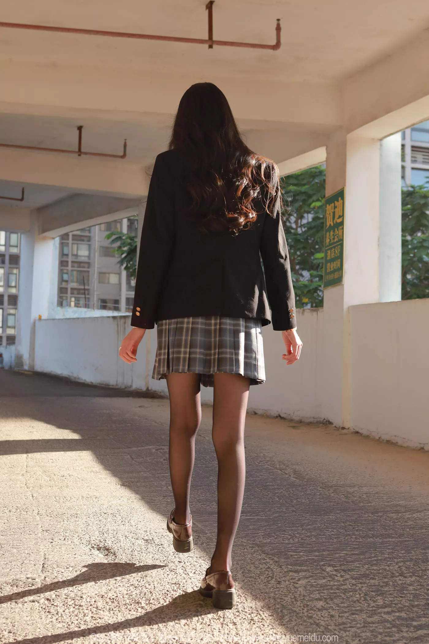 图片[47]-[IESS异思趣向] 2024.12.05 丝享家1916：团团《阳光黑丝》[88P] – 速更版-美库