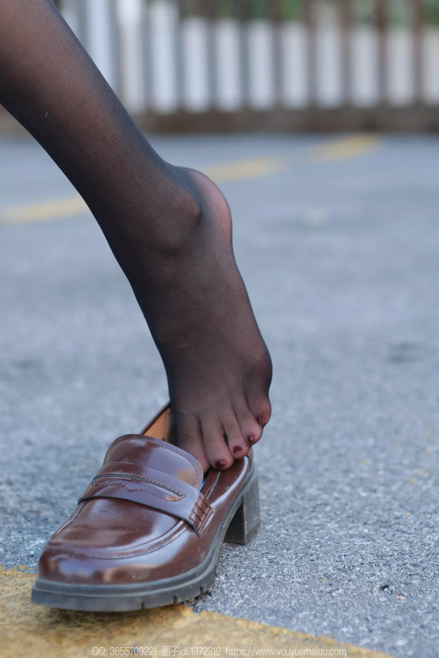 图片[62]-[IESS异思趣向] 2024.12.05 丝享家1916：团团《阳光黑丝》[88P] – 速更版-美库