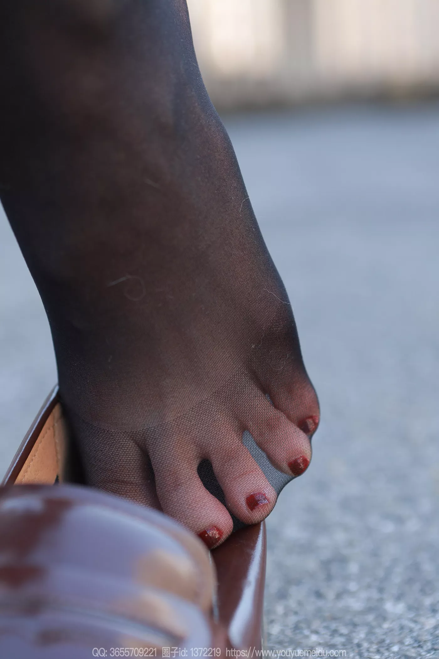 图片[63]-[IESS异思趣向] 2024.12.05 丝享家1916：团团《阳光黑丝》[88P] – 速更版-美库