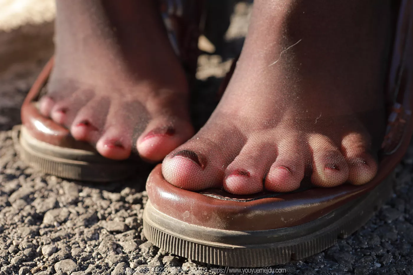 图片[81]-[IESS异思趣向] 2024.12.05 丝享家1916：团团《阳光黑丝》[88P] – 速更版-美库