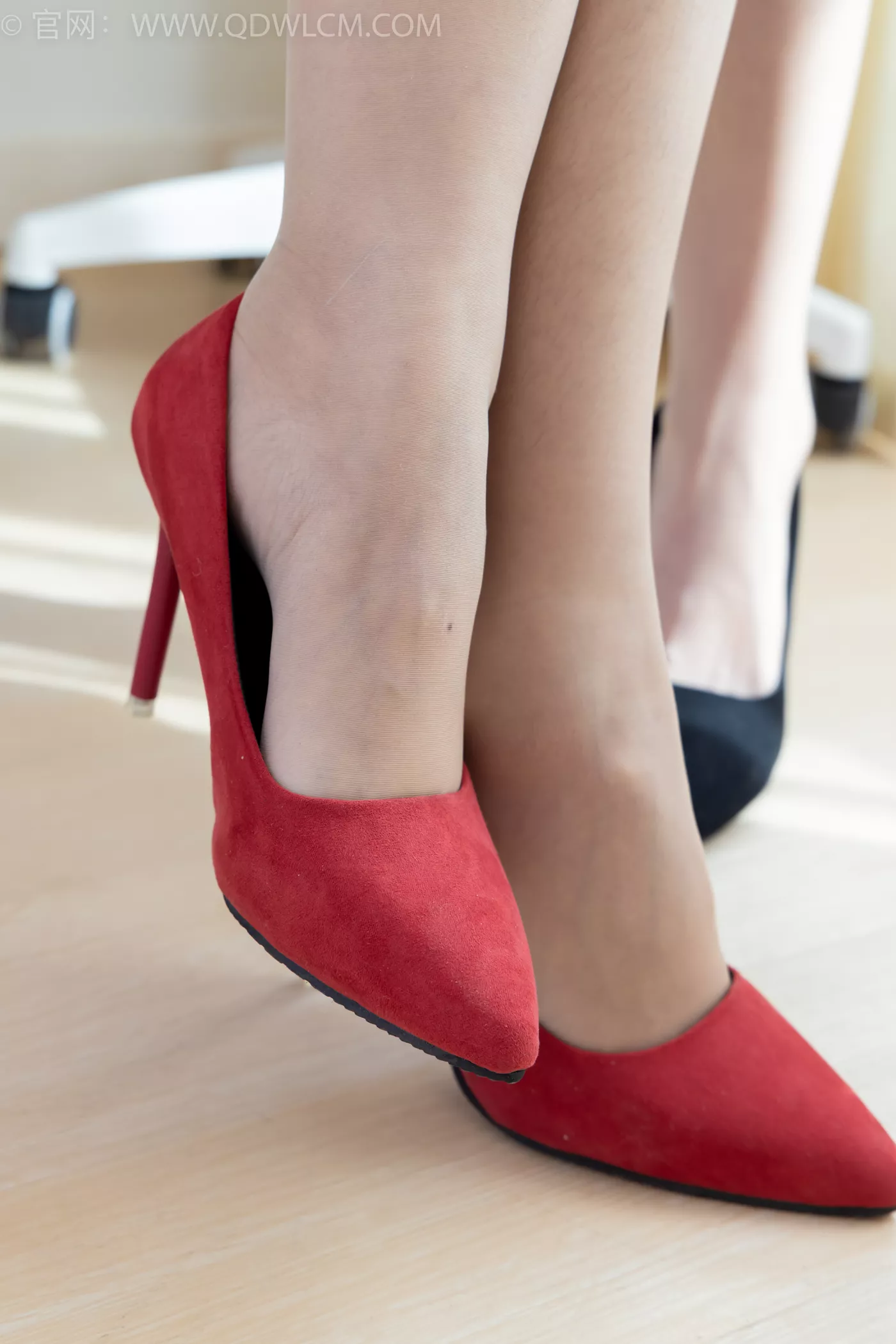 图片[33]-物恋传媒 NO.2204 菜菜&岚岚-快乐时光[159P] – 速更版-美库