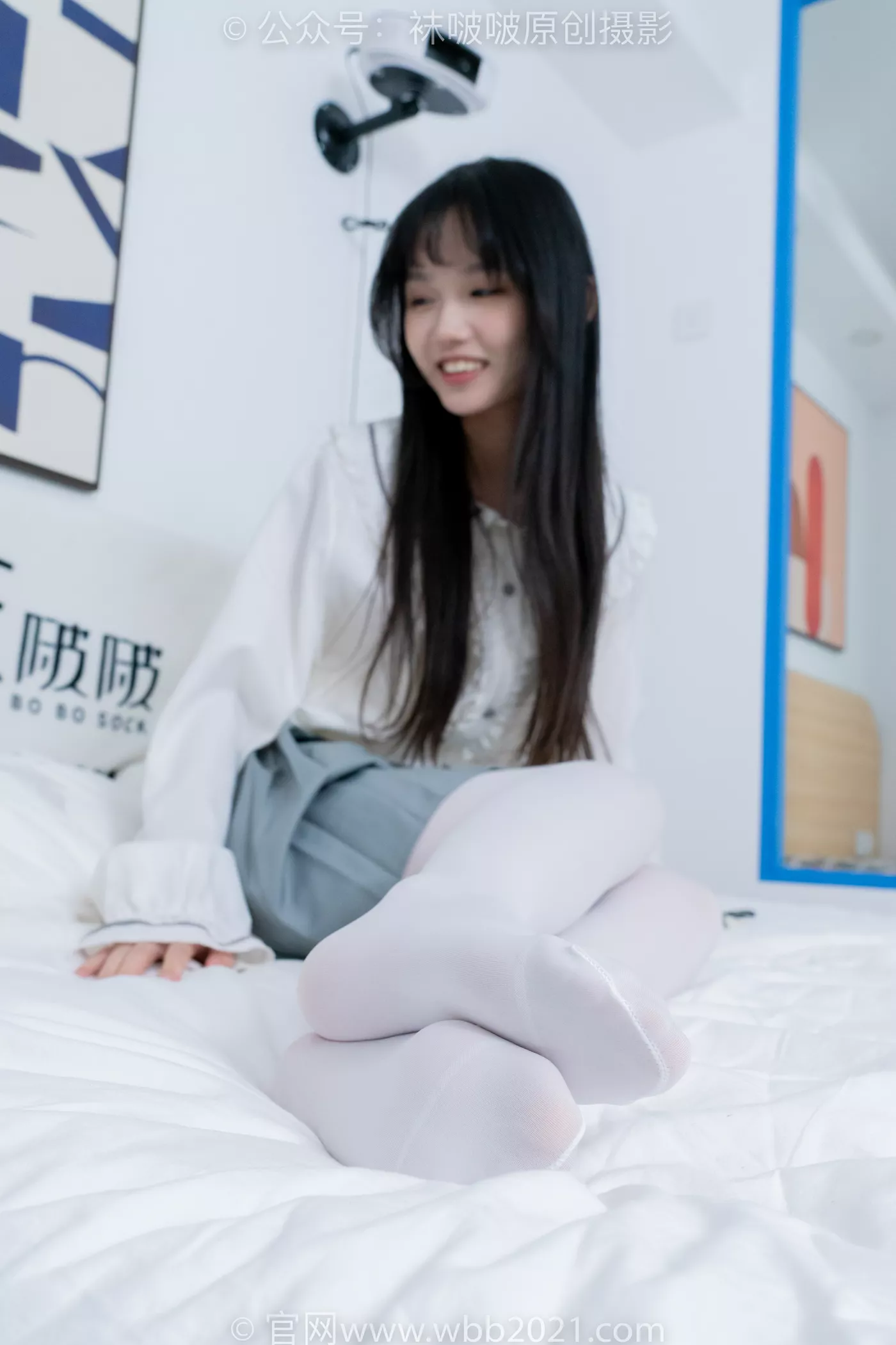 图片[61]-[BoBoSocks袜啵啵]NO.468 甜甜圈-高跟凉鞋、厚白丝、裸足、丝袜和裸足踩蓝莓剧情[150P] – 速更版-美库