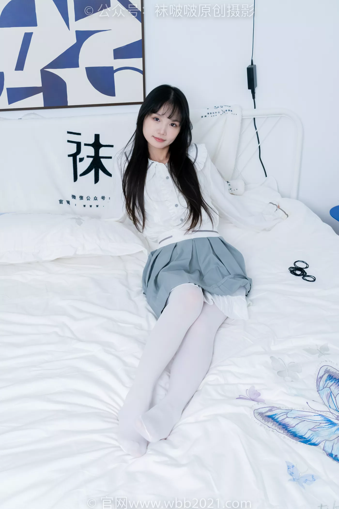 图片[76]-[BoBoSocks袜啵啵]NO.468 甜甜圈-高跟凉鞋、厚白丝、裸足、丝袜和裸足踩蓝莓剧情[150P] – 速更版-美库