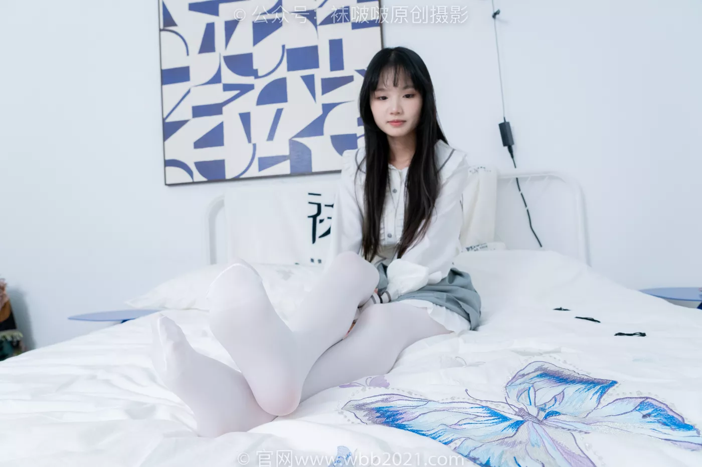 图片[82]-[BoBoSocks袜啵啵]NO.468 甜甜圈-高跟凉鞋、厚白丝、裸足、丝袜和裸足踩蓝莓剧情[150P] – 速更版-美库